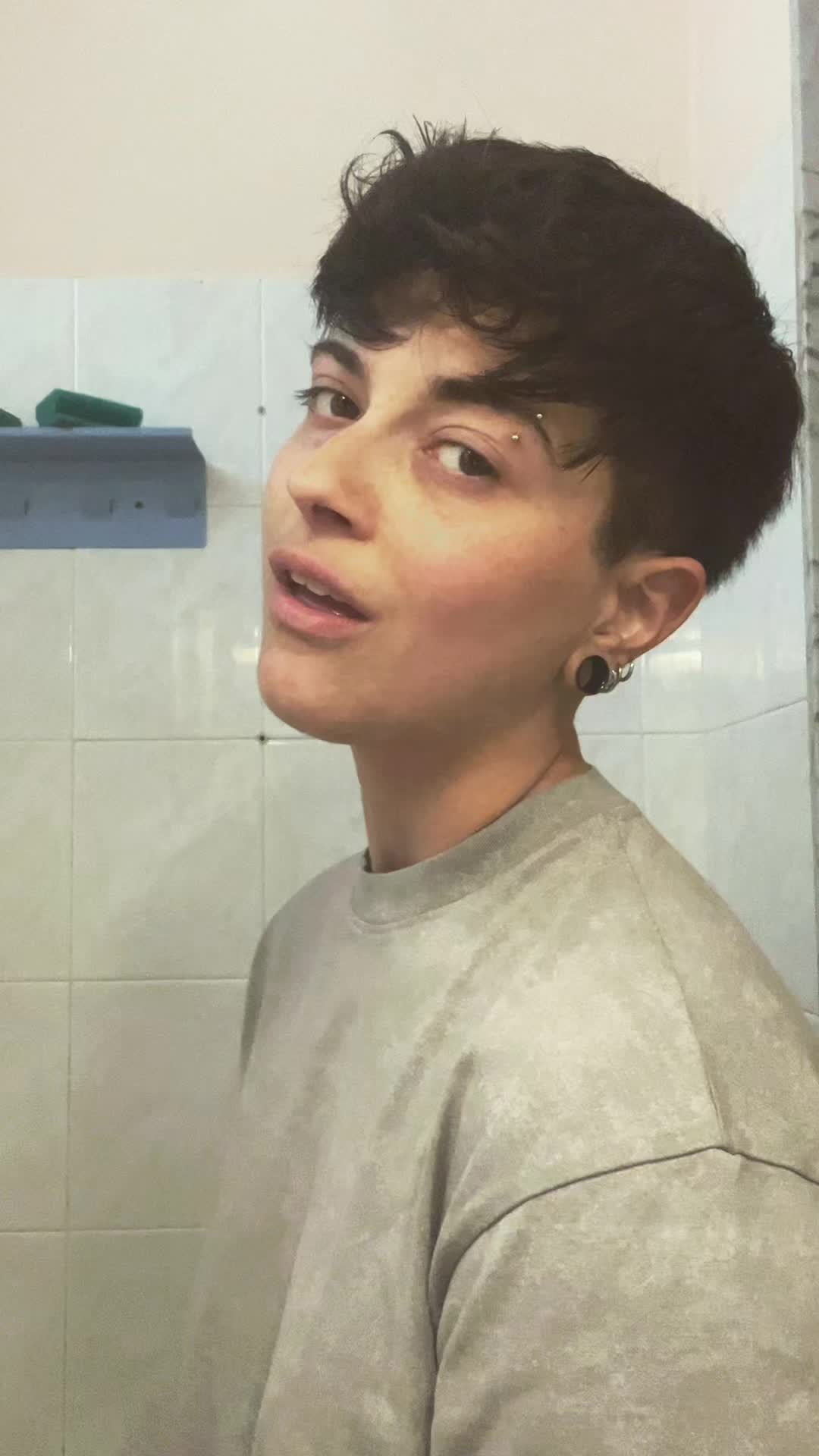 @alessá