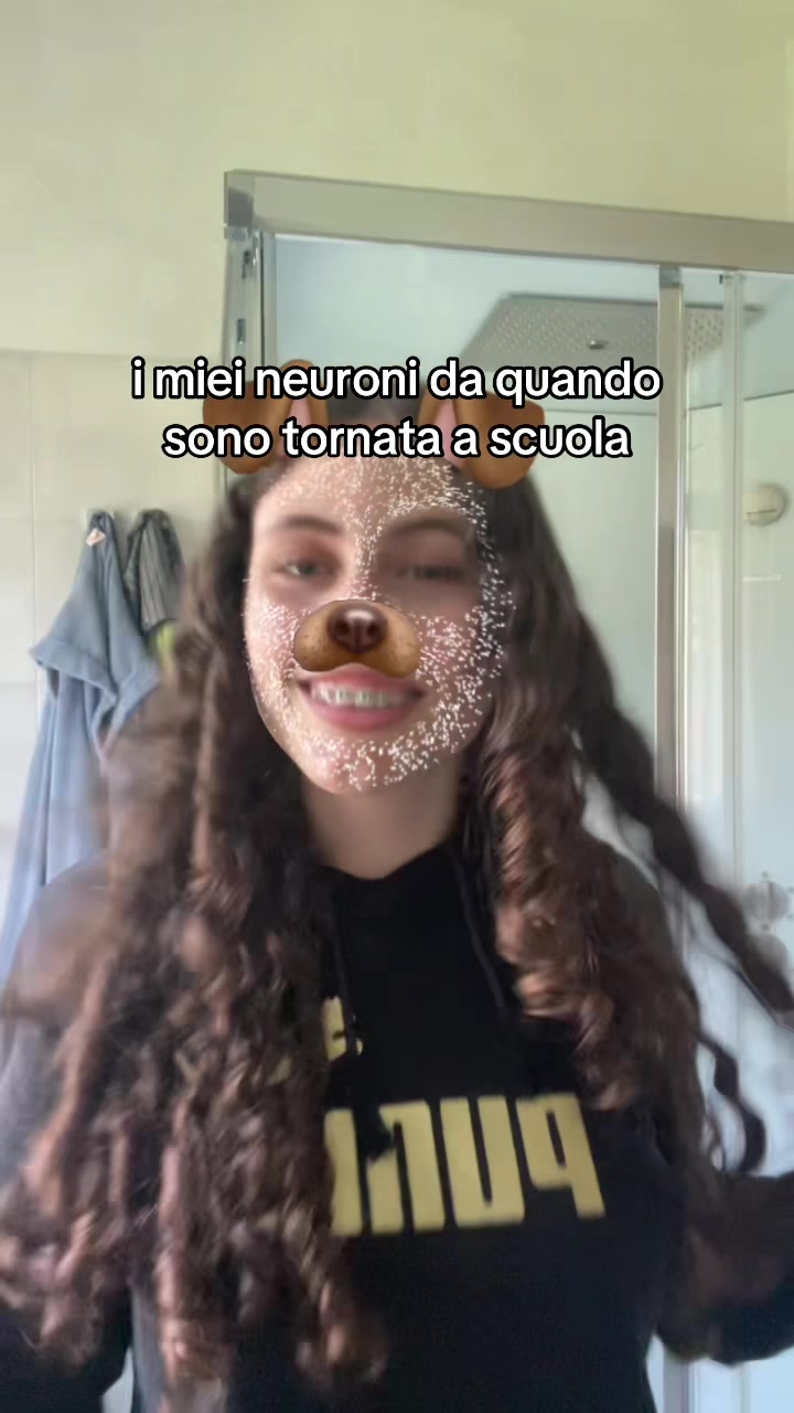 @μελι🌟