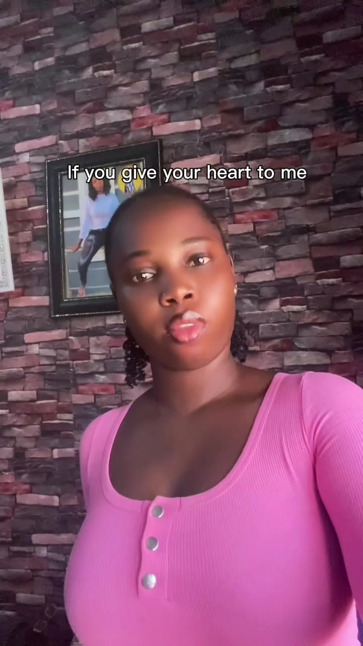@Anikeade 🥰💕