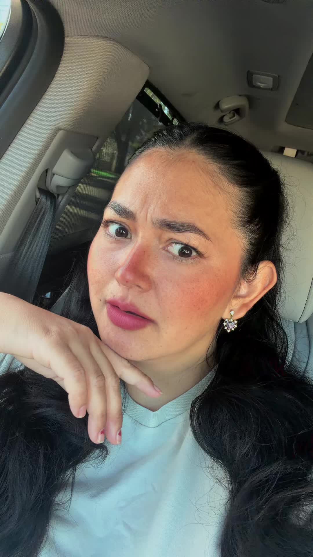 @Aniz809