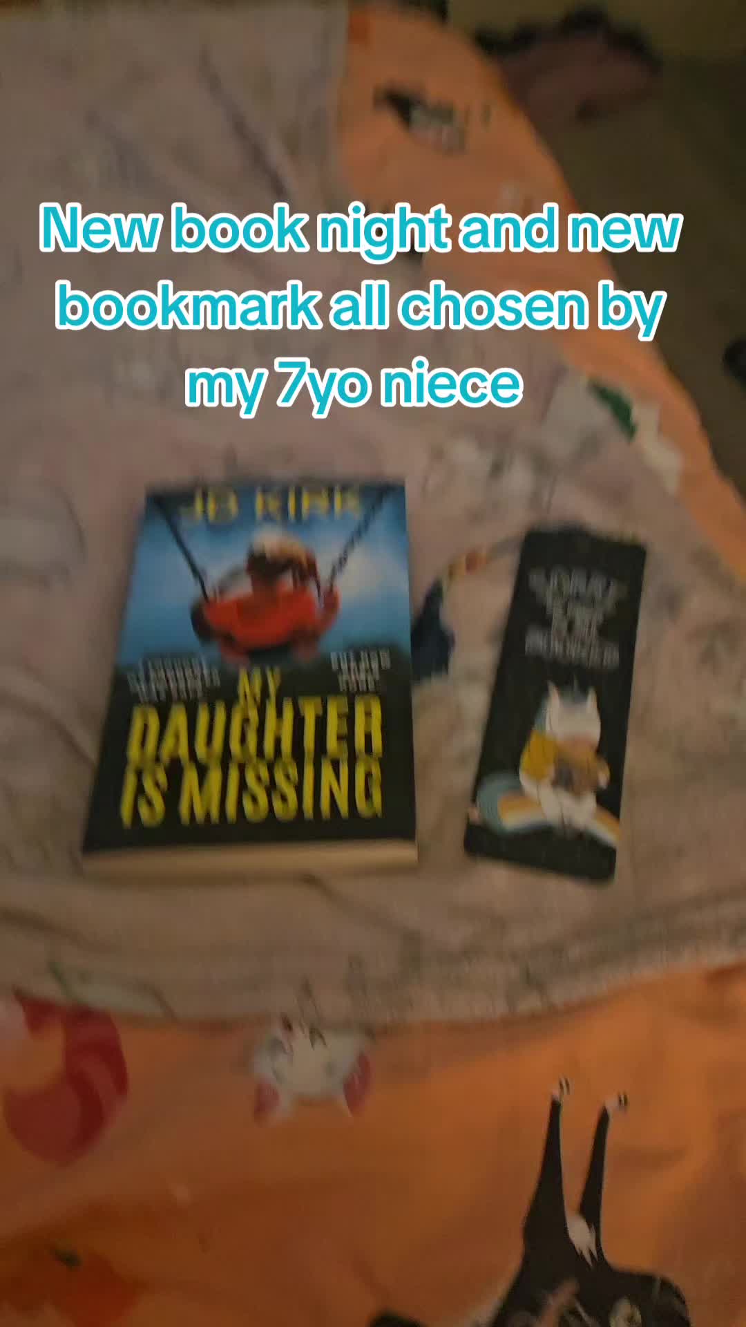 @KellyLovesBooks