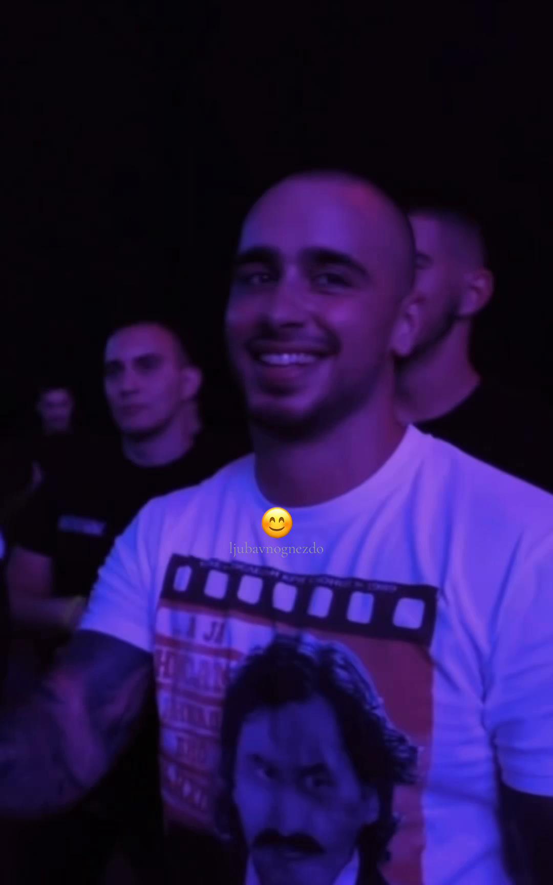 @🖤🤍