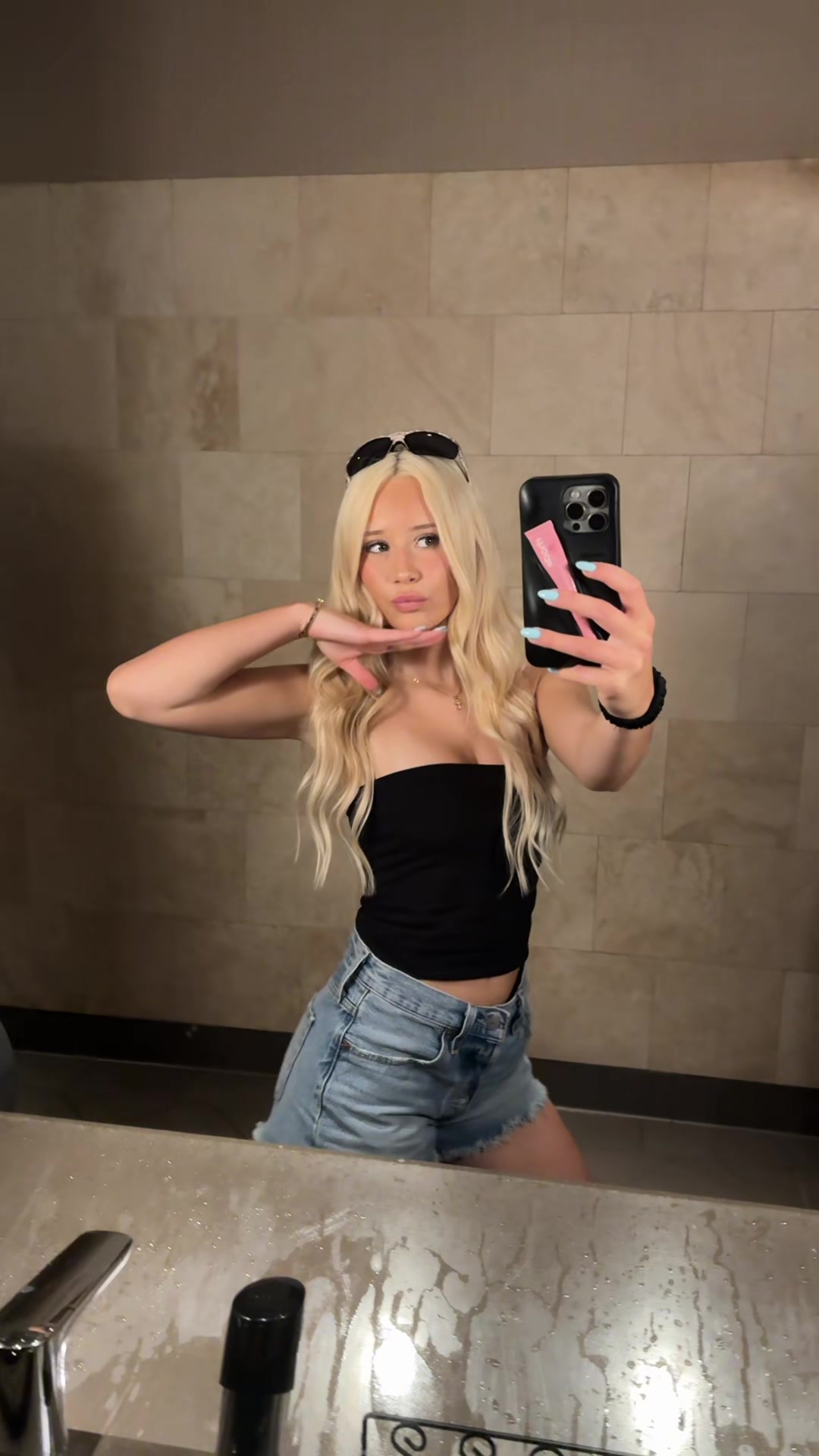@liv