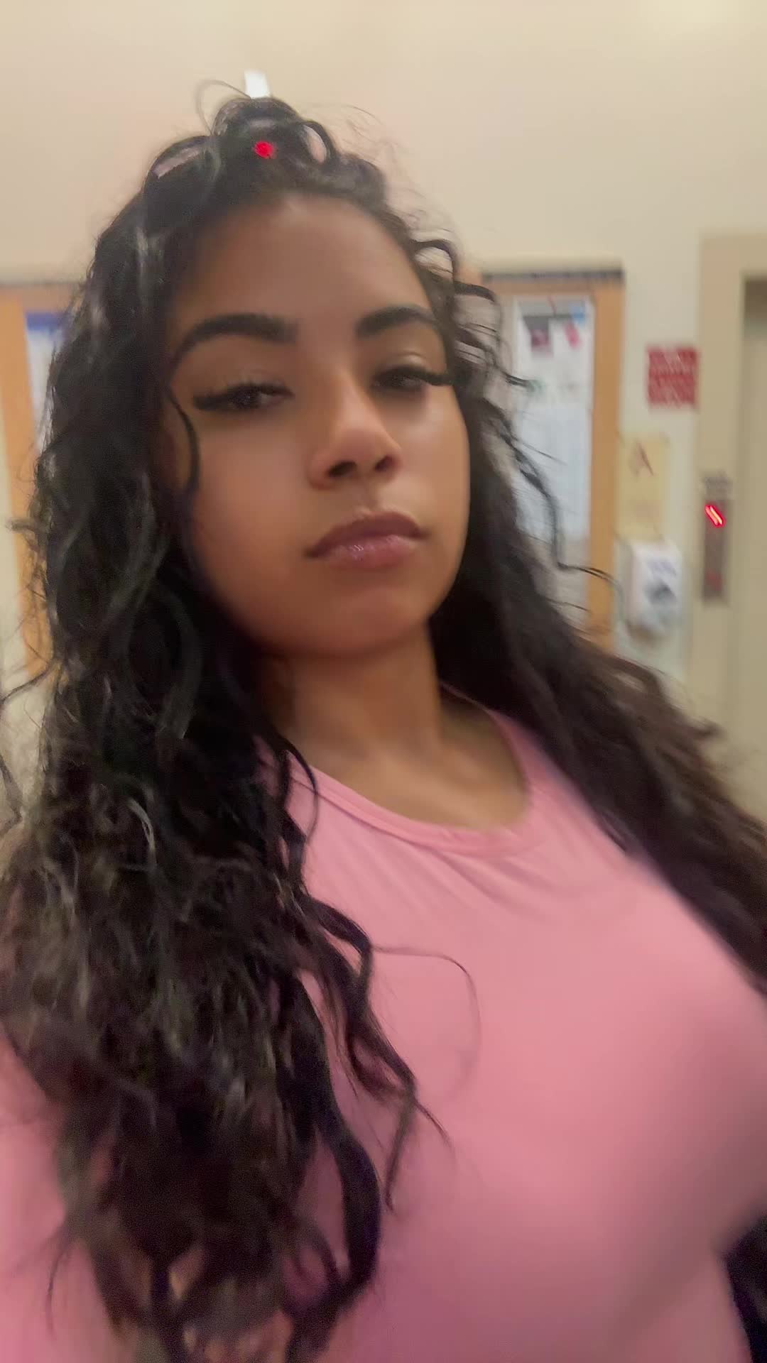 @Theprettydenisse