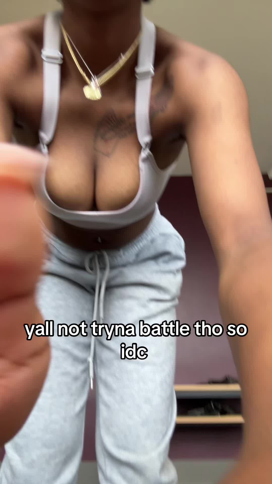@Nia 🌸
