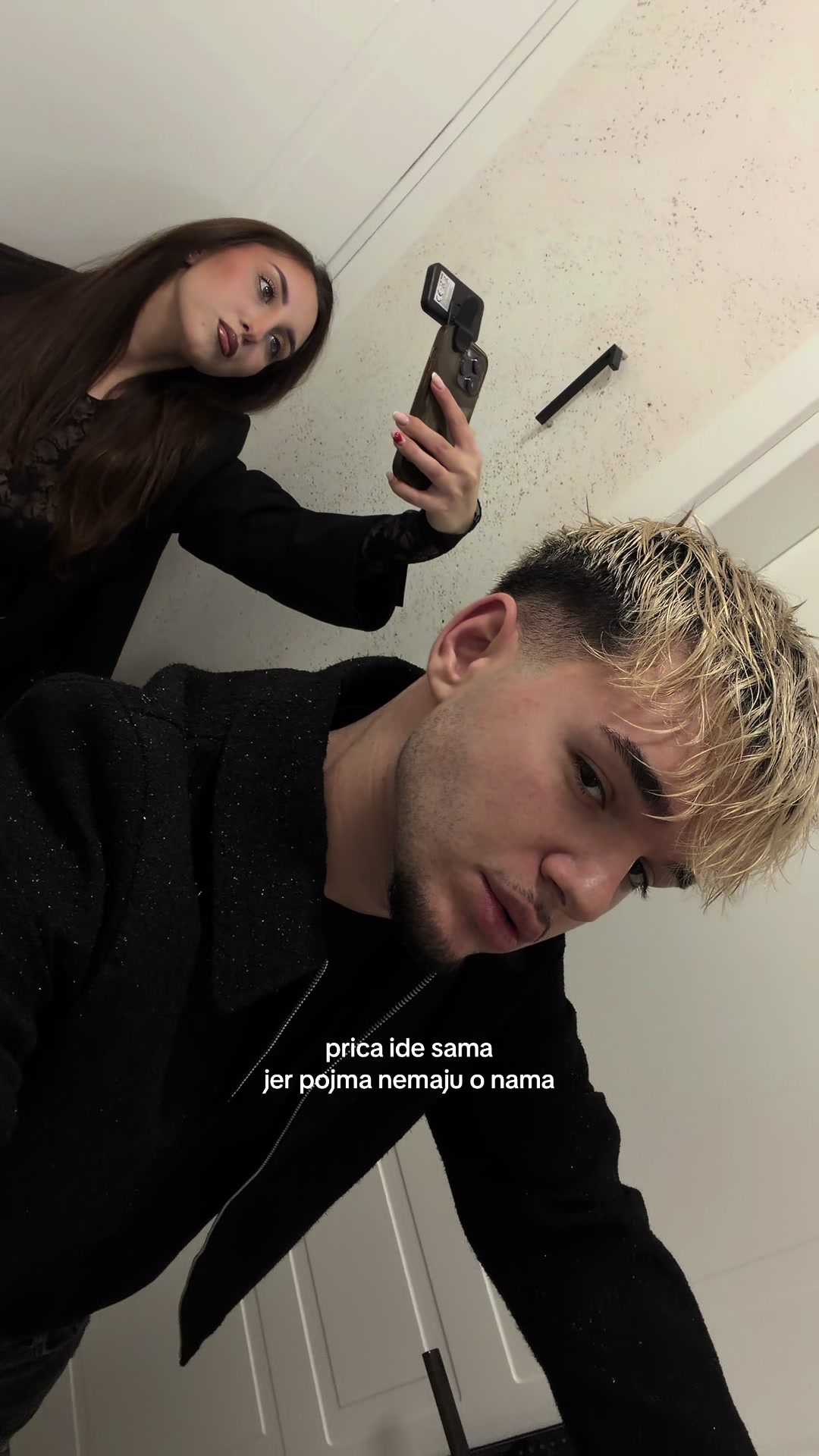 @K &Xi; N