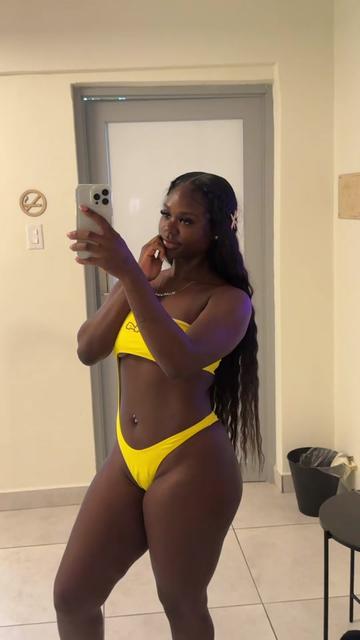 @Khyyaaa