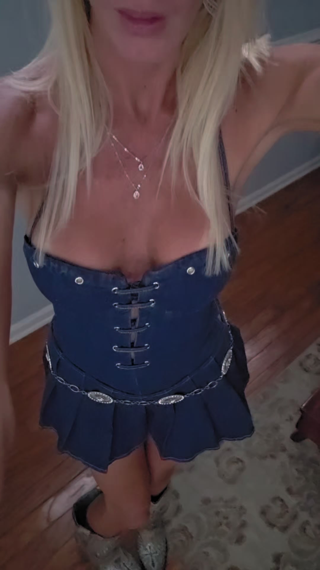 @Lexirainz