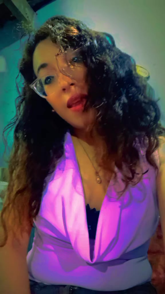 @Angy Mejía. 🇸🇻