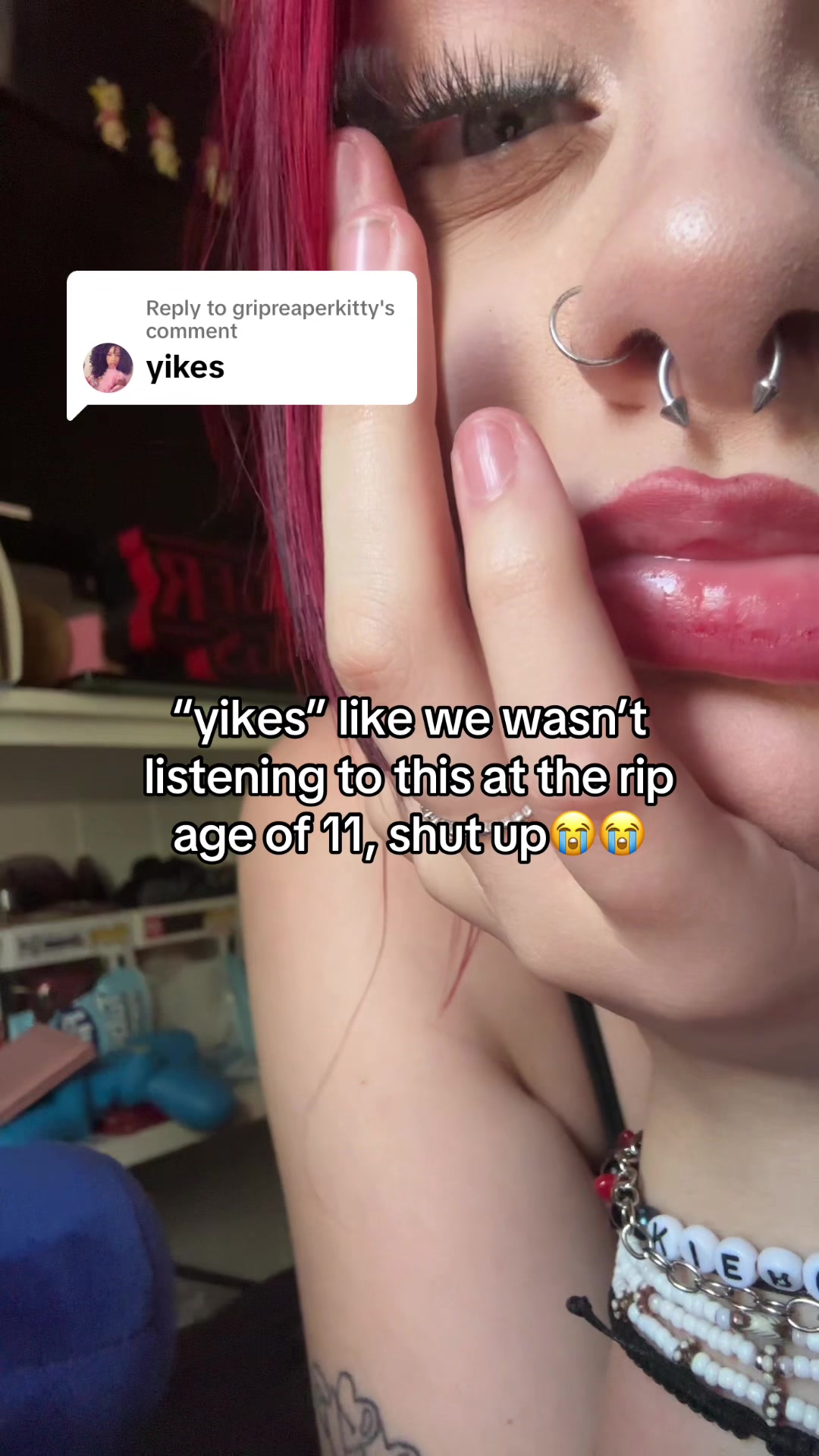 @★