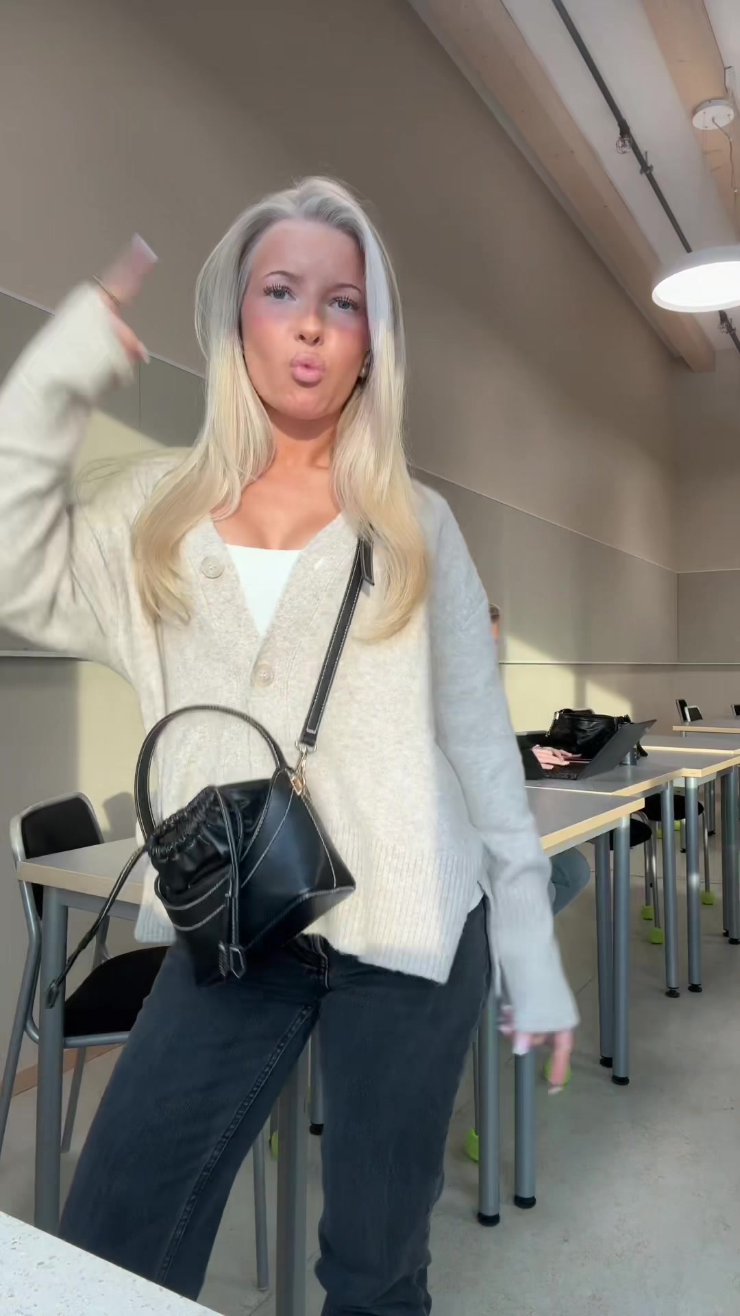 @esmeralda