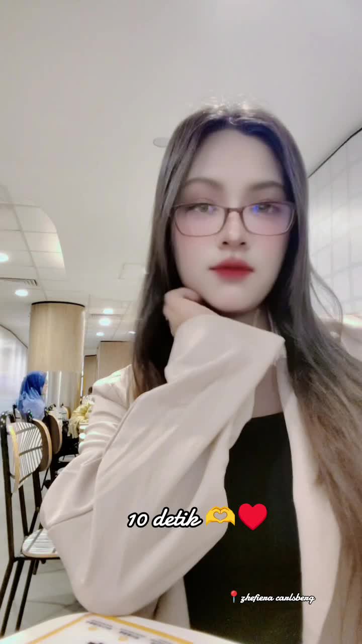 @cocacola NADYA de 🍫 chocolate