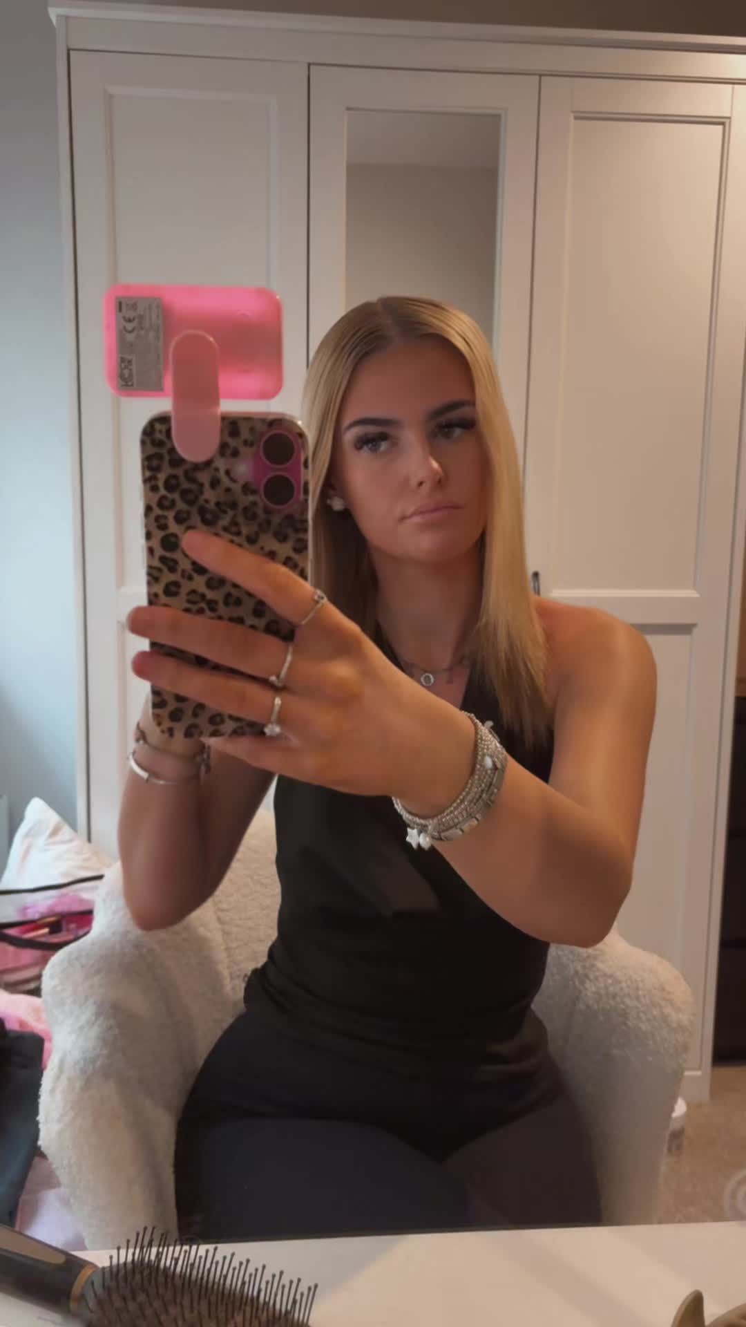 @𝓼𝓸𝓹𝓱 🦋
