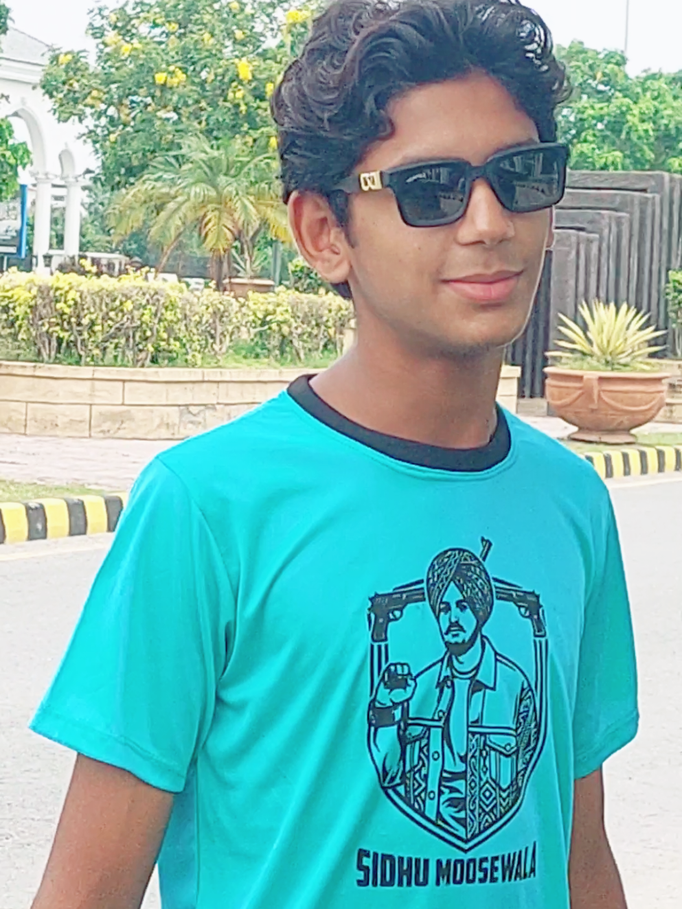 @Riaz Goree 433