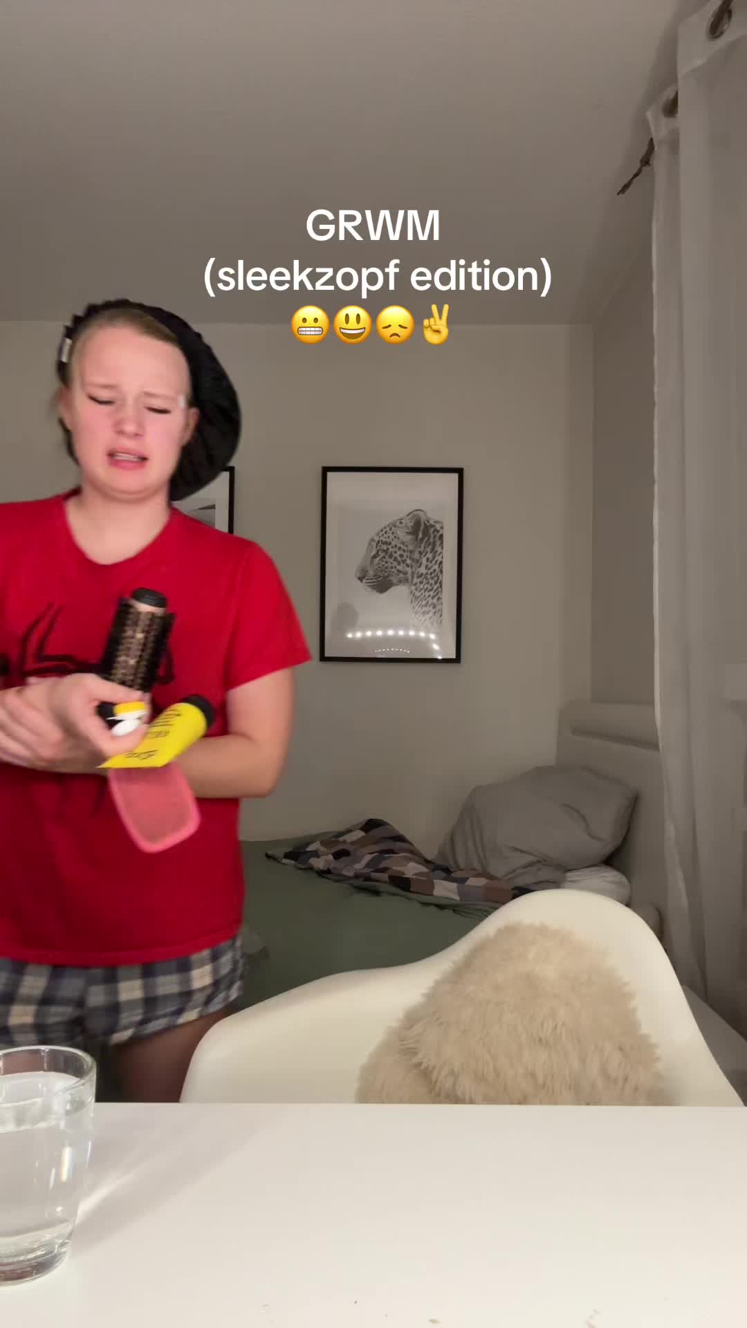 @nicole