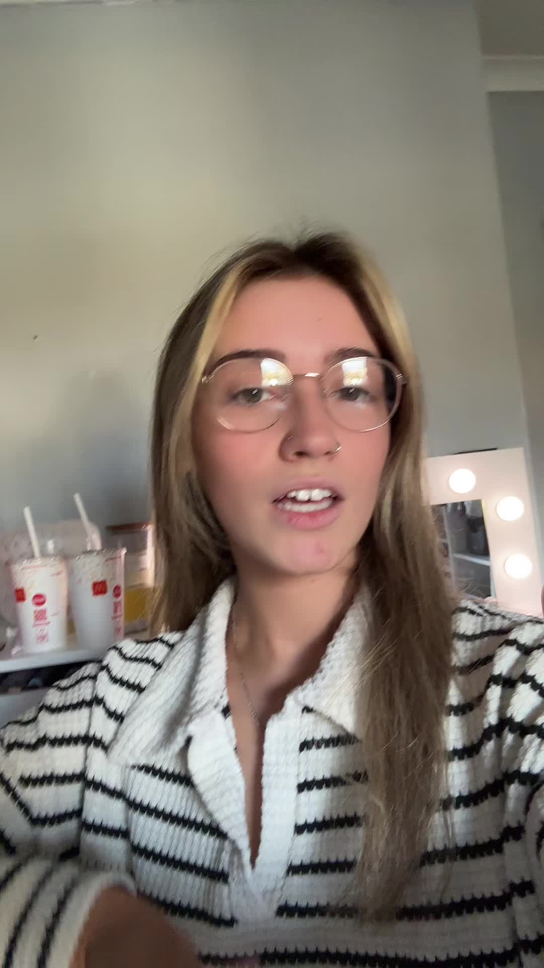 @Caitlin🪩🩷🌷