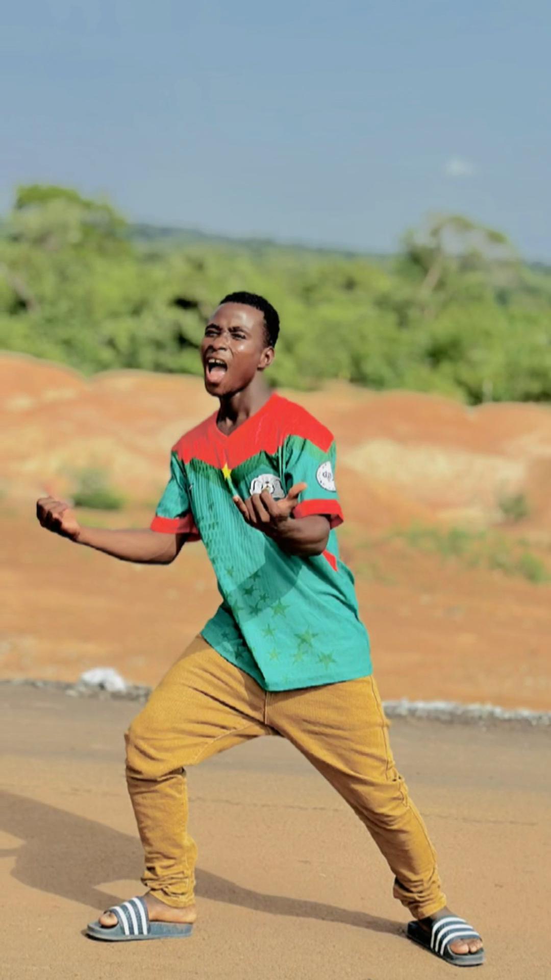 @KING D&Eacute;PUTE officiel☠️🇧🇫