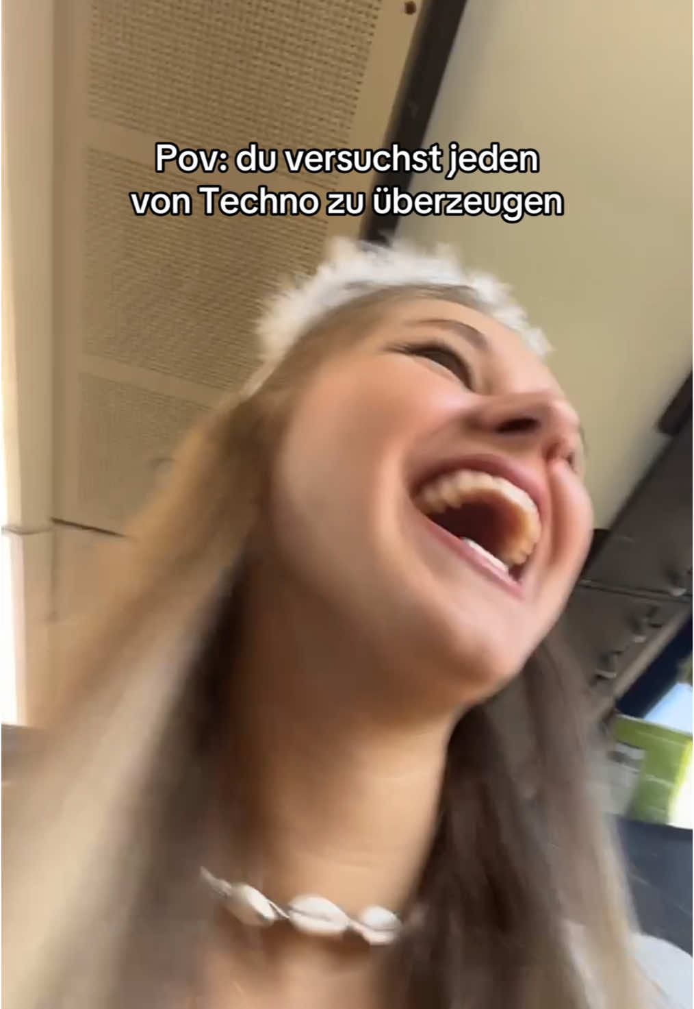 @𝕔𝕙𝕒𝕟𝕥𝕒𝕝