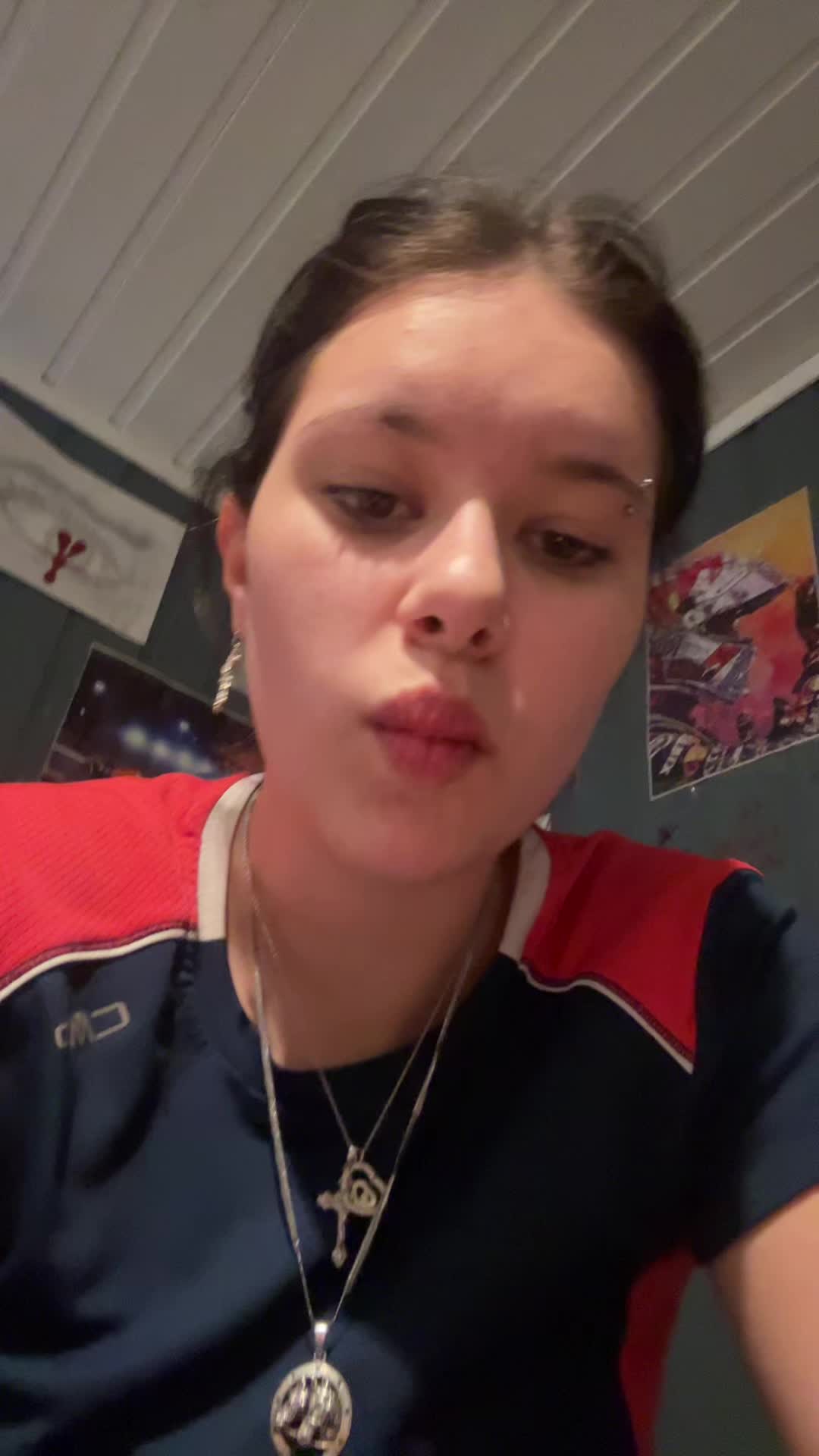 @Katha ✞ &sup3;&sup3; &sup2;&sup2; &sup1;⁶🏎️