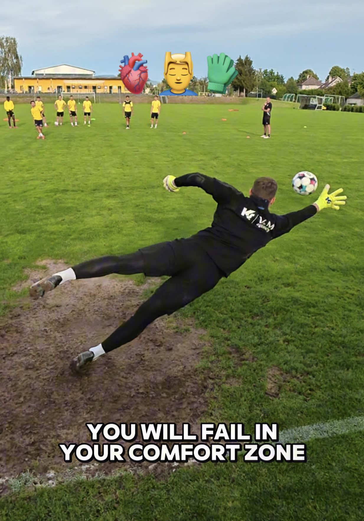 @FT_Goalkeeper