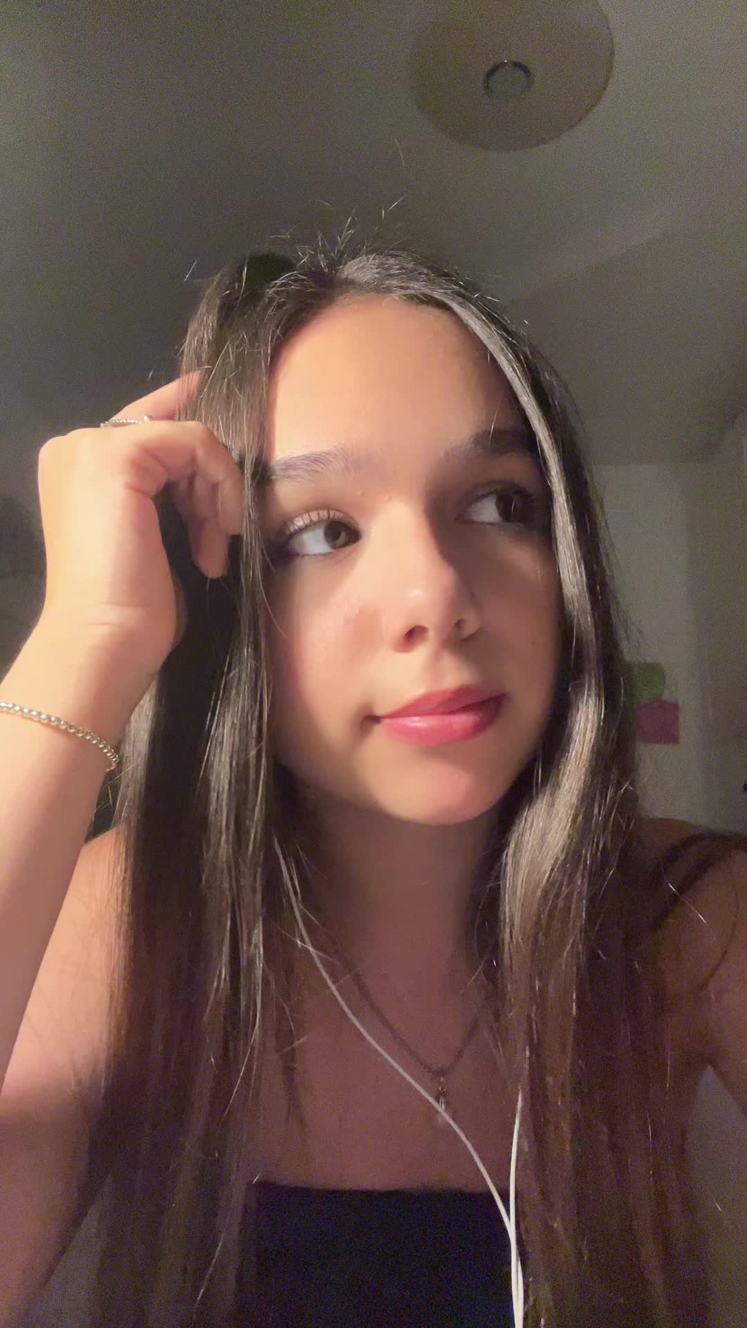 @t_aj_raa