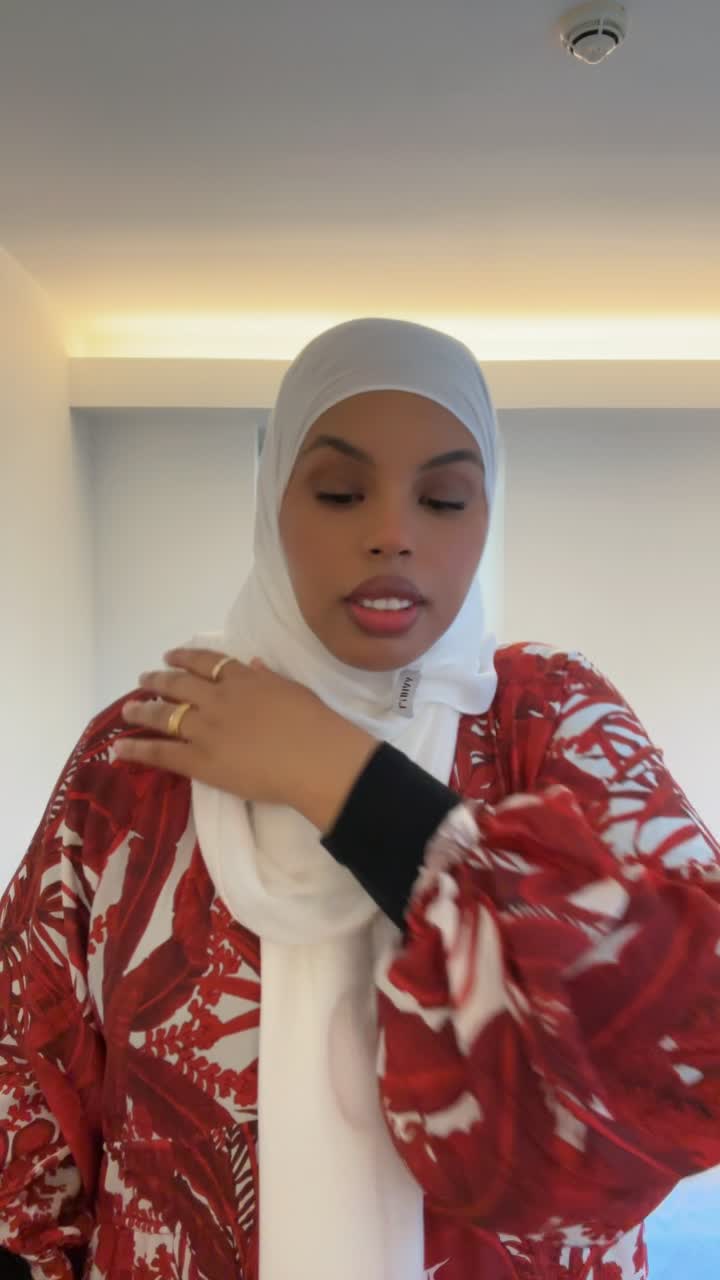 @Aisha🧸