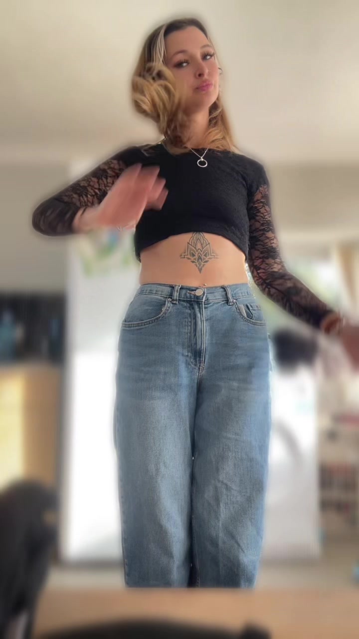 @courtneyjade9925