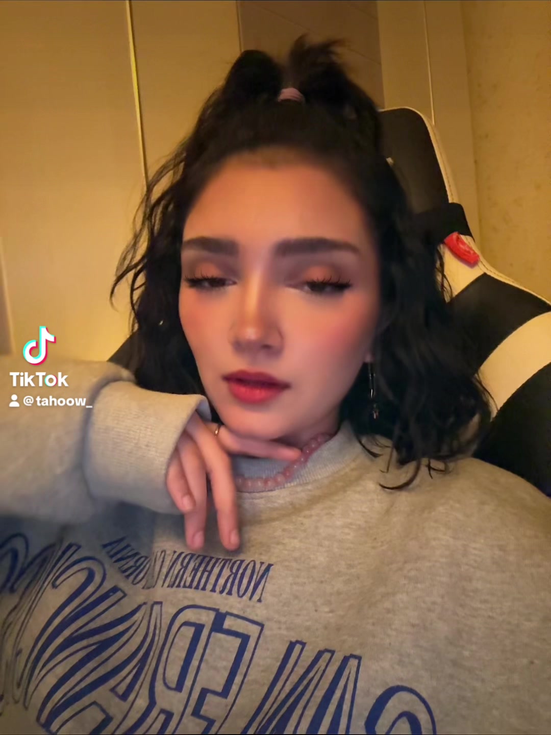 @Tahorw_