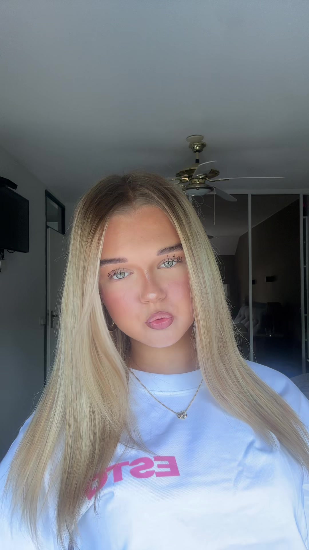 @𝐍𝐈𝐊𝐈𝐓𝐀-𝐉𝐎𝐘𝐂𝐄 🪭