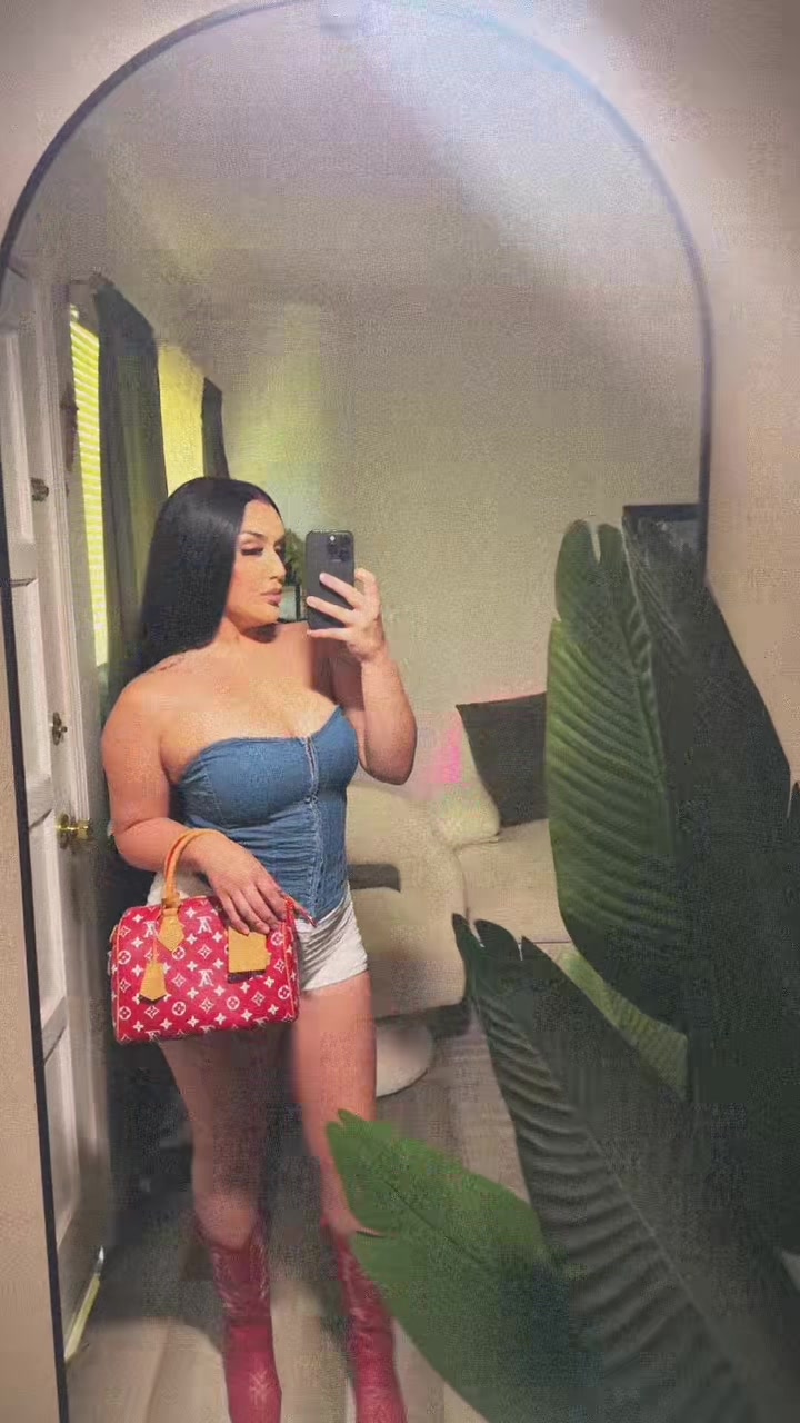 @𝙳𝚊𝚛𝚛 🪭