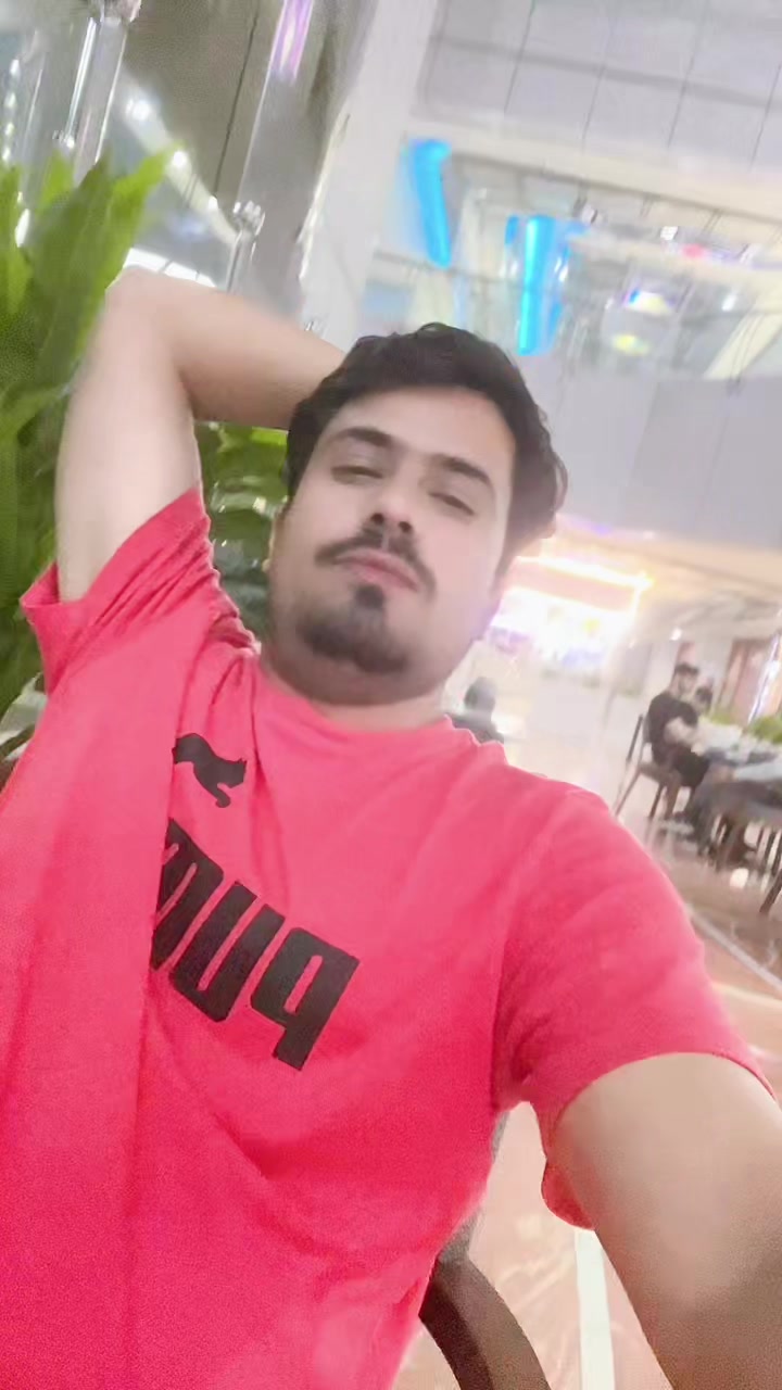 @Khan🇵🇰🇦🇪🥷
