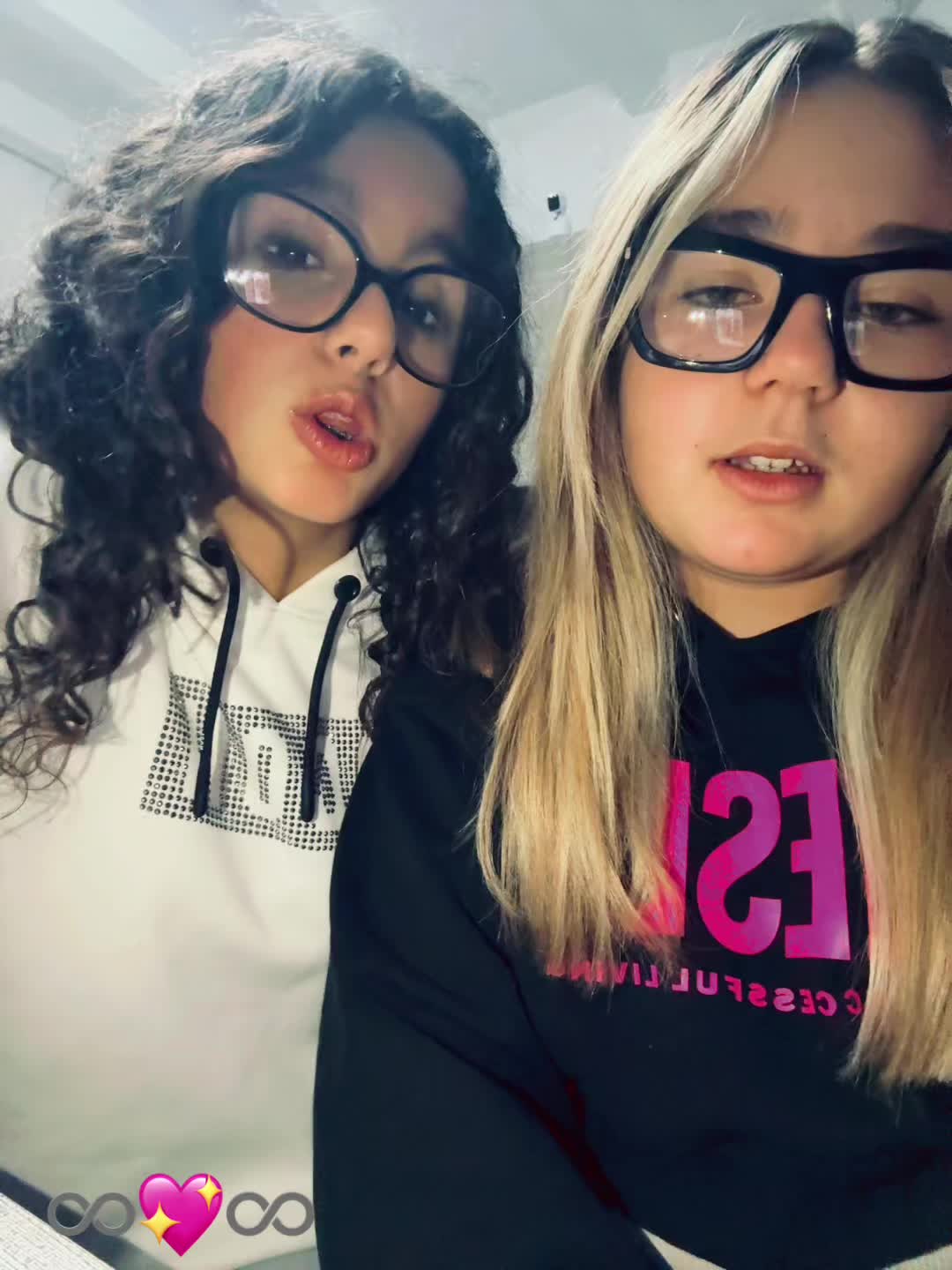 @🌟