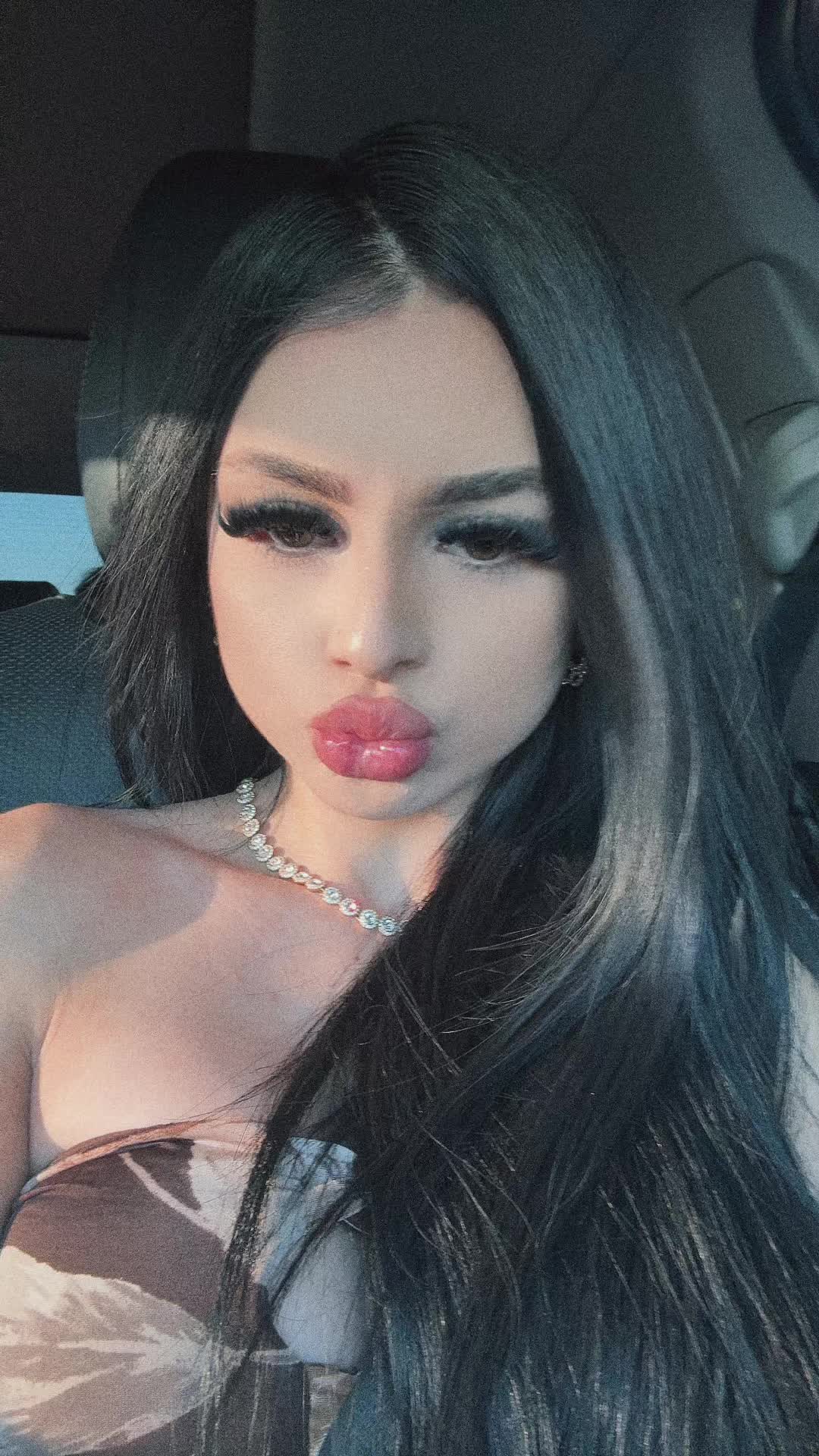 @𝐸𝐿𝐿𝐸👸🏻