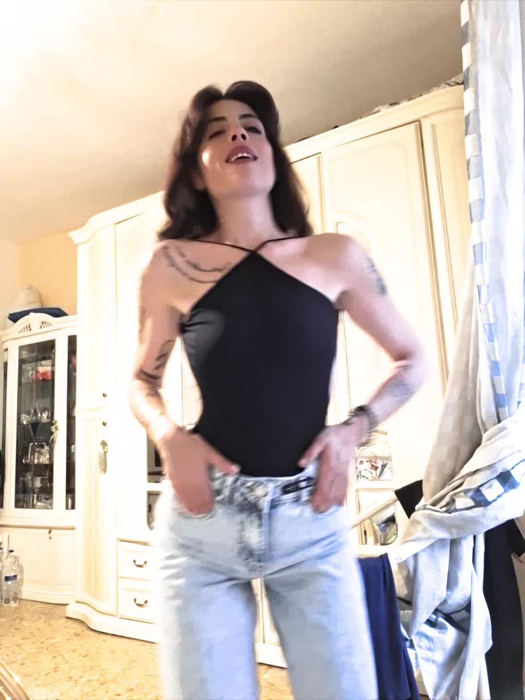 @Mina🖤🔥13