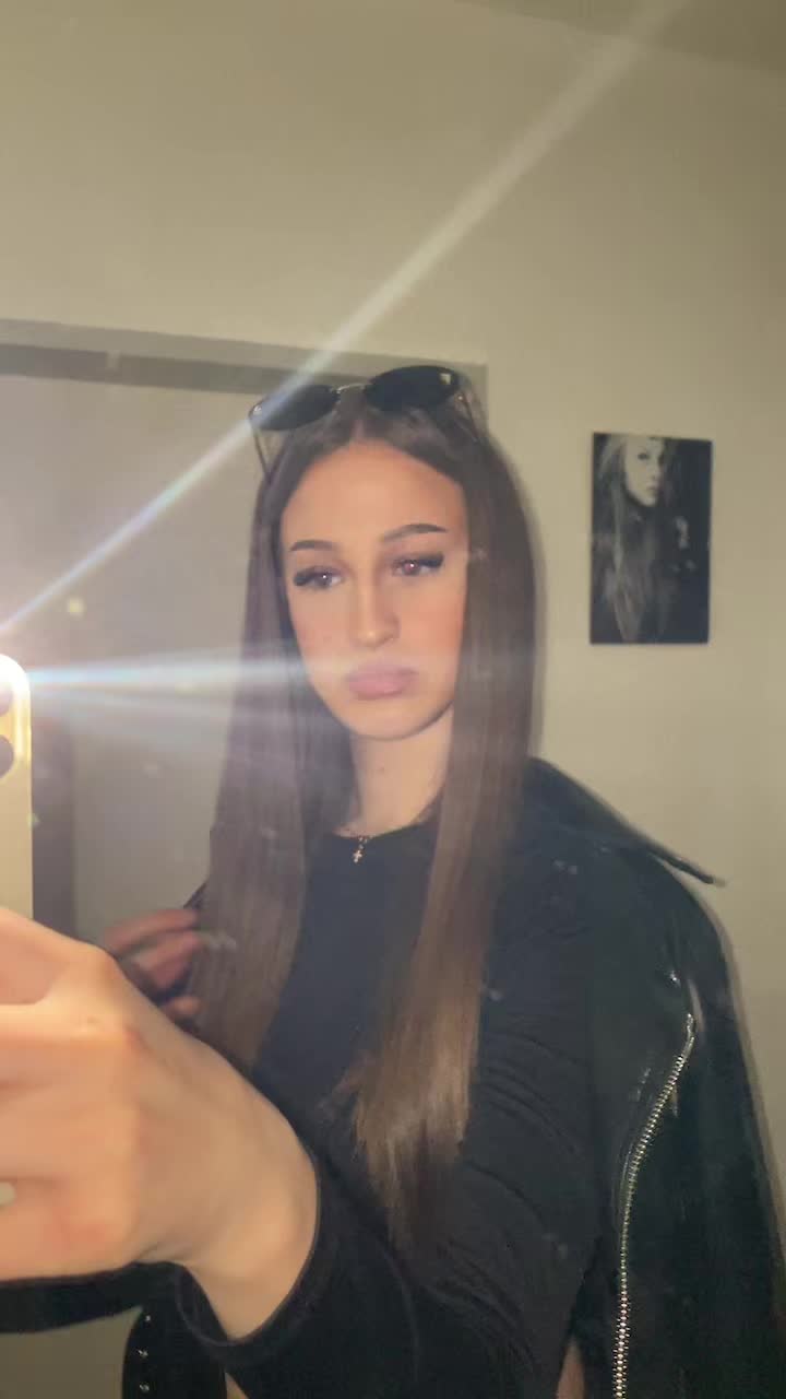 @1900022_