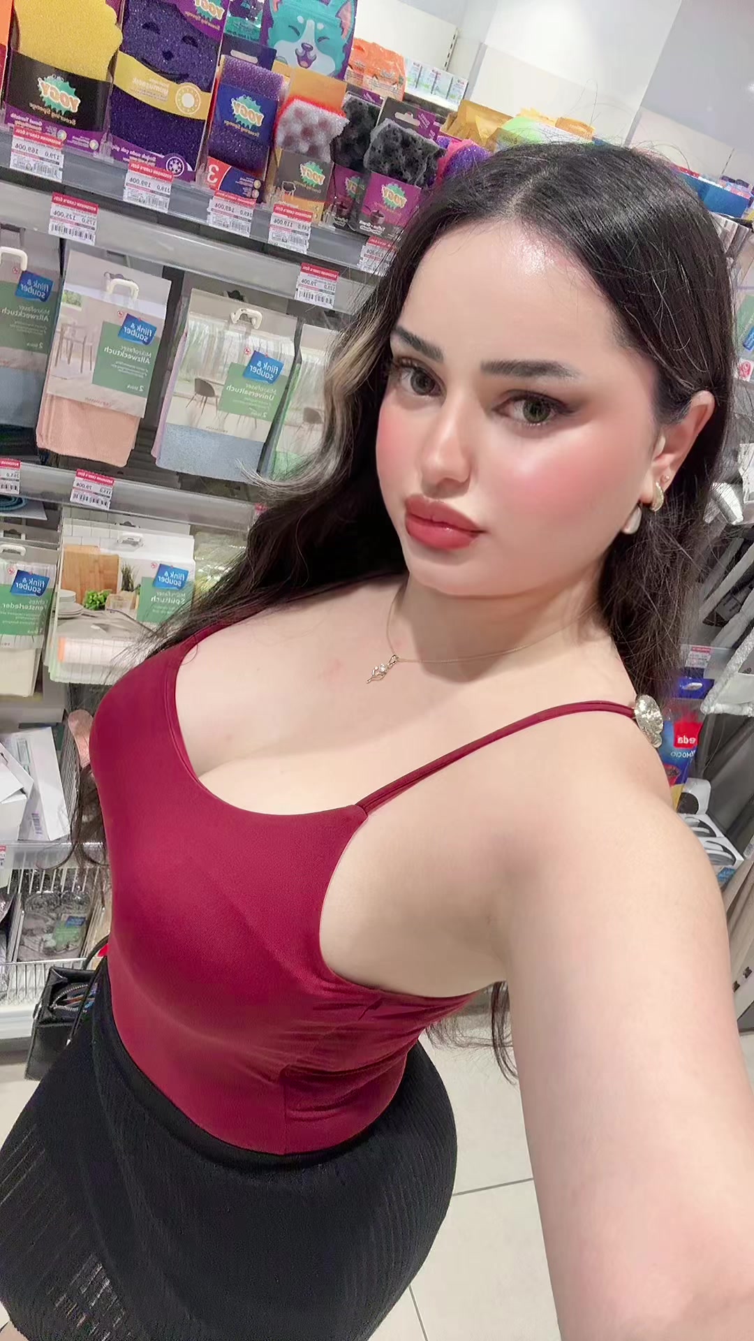@_merveees