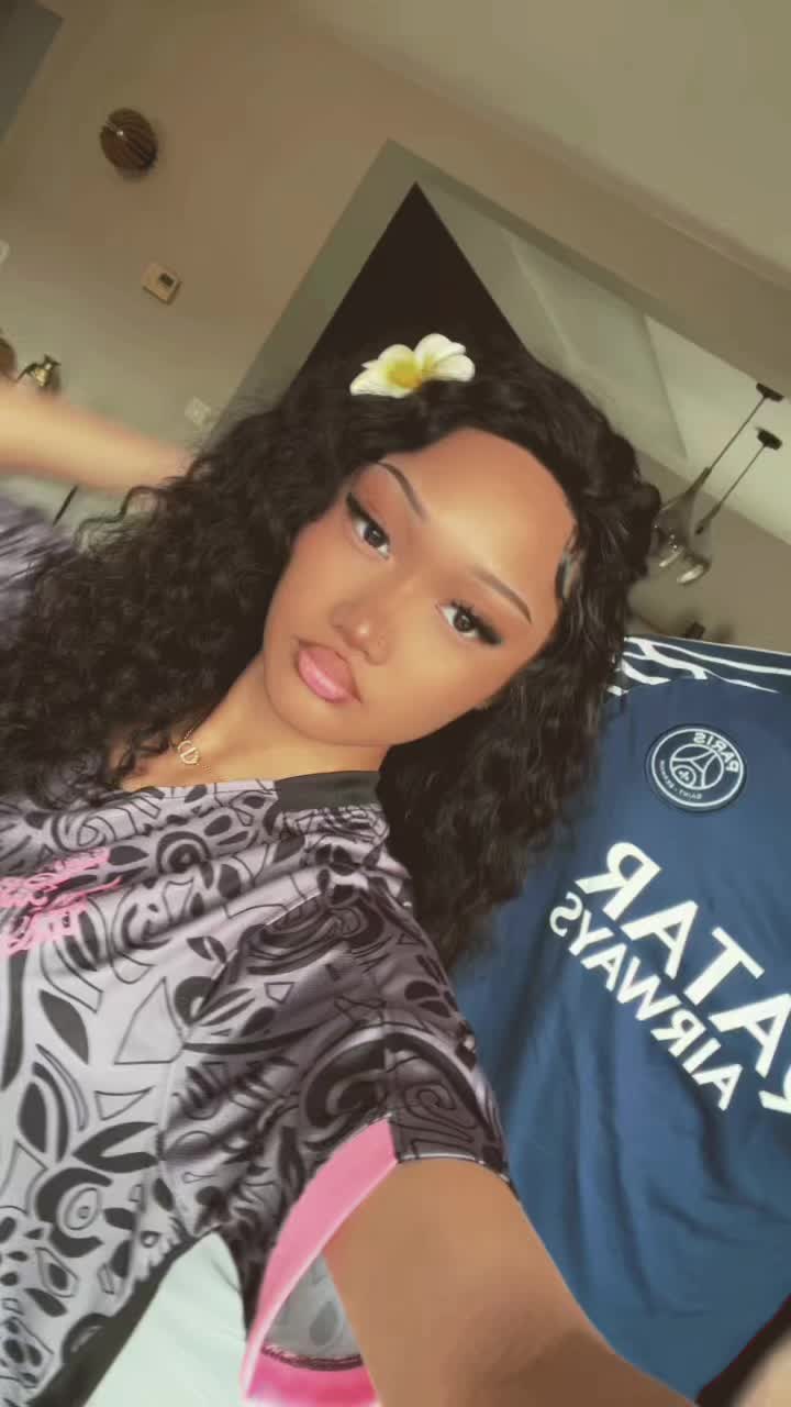 @prettylouanh
