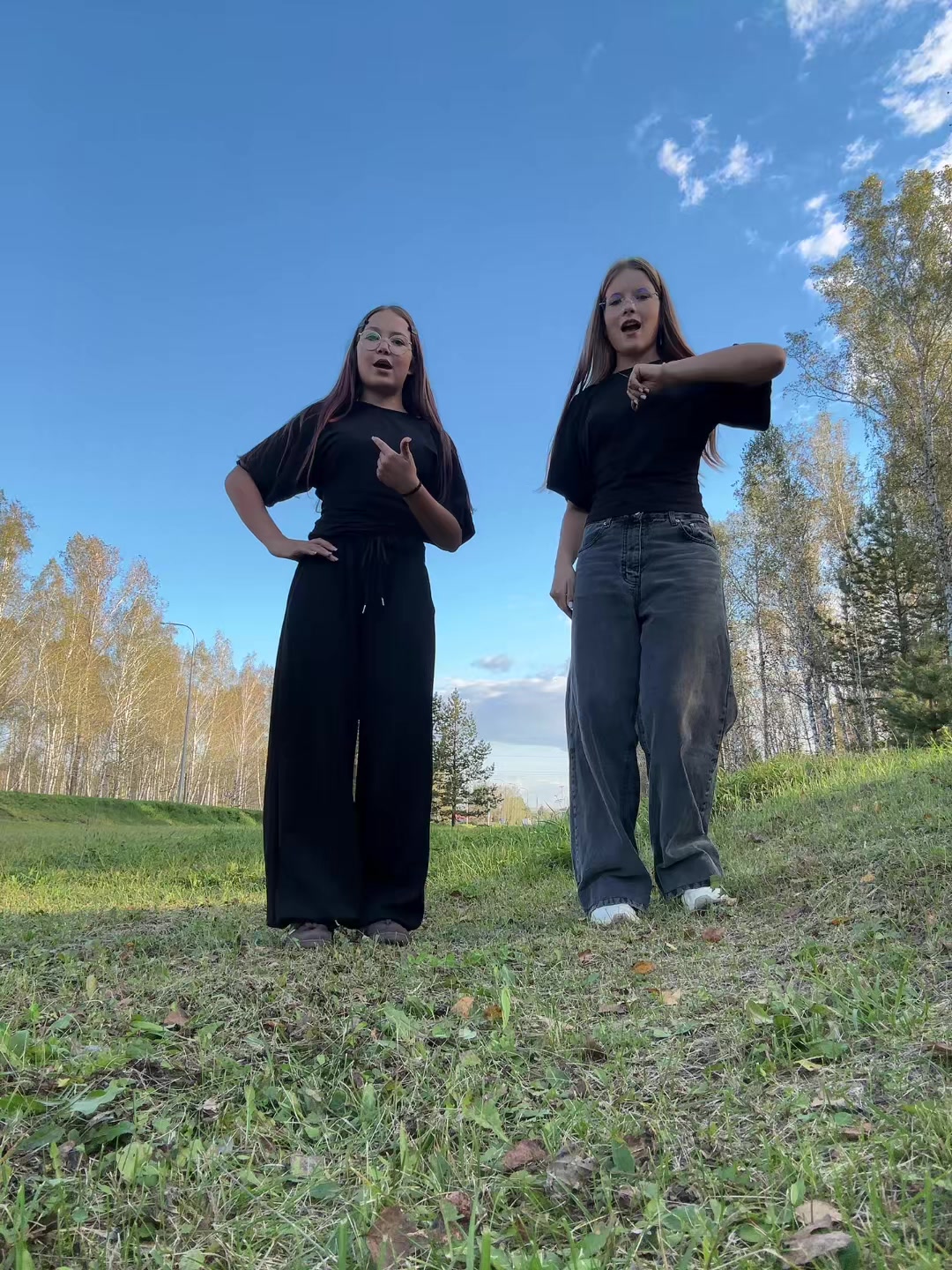 @дашка🪽