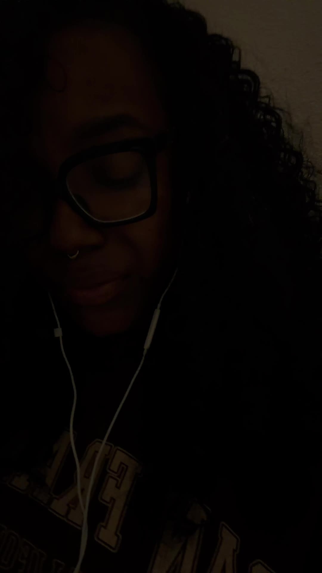 @Ifyk.$haniquetellhahey