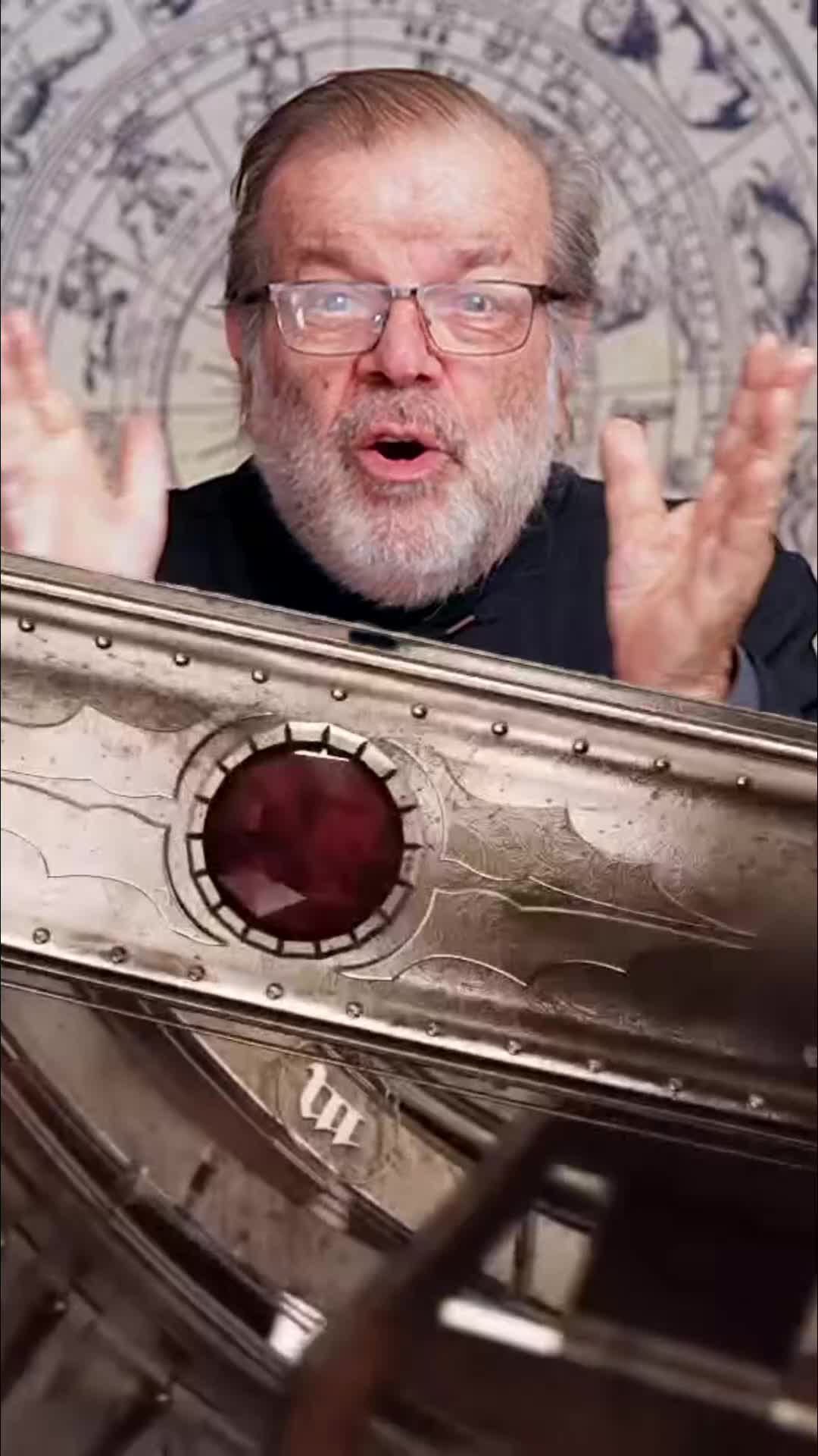 @Mauricio Puerta, Astrólogo