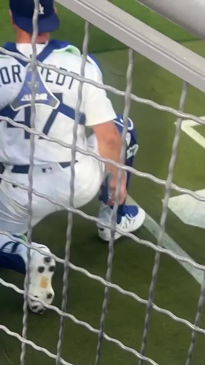 @dodgerfan90033
