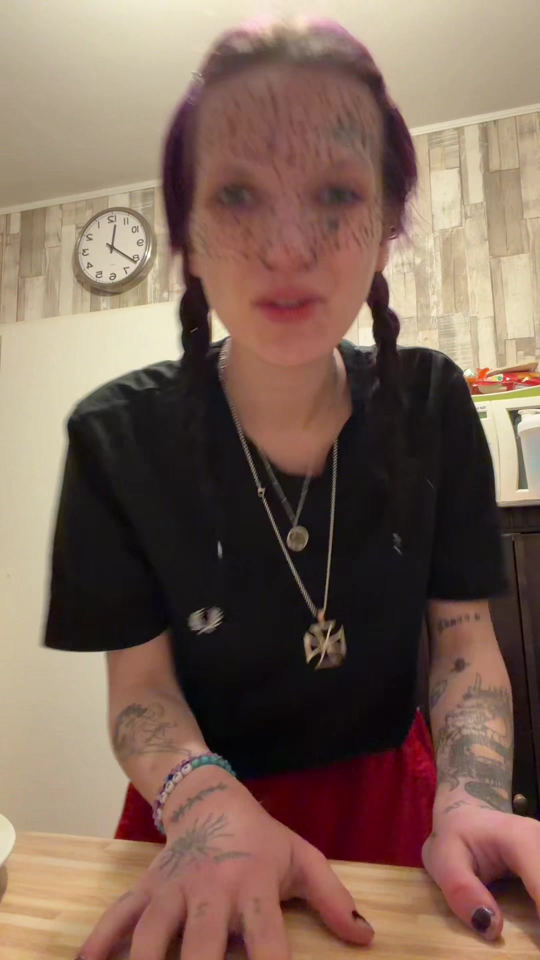 @lyzz