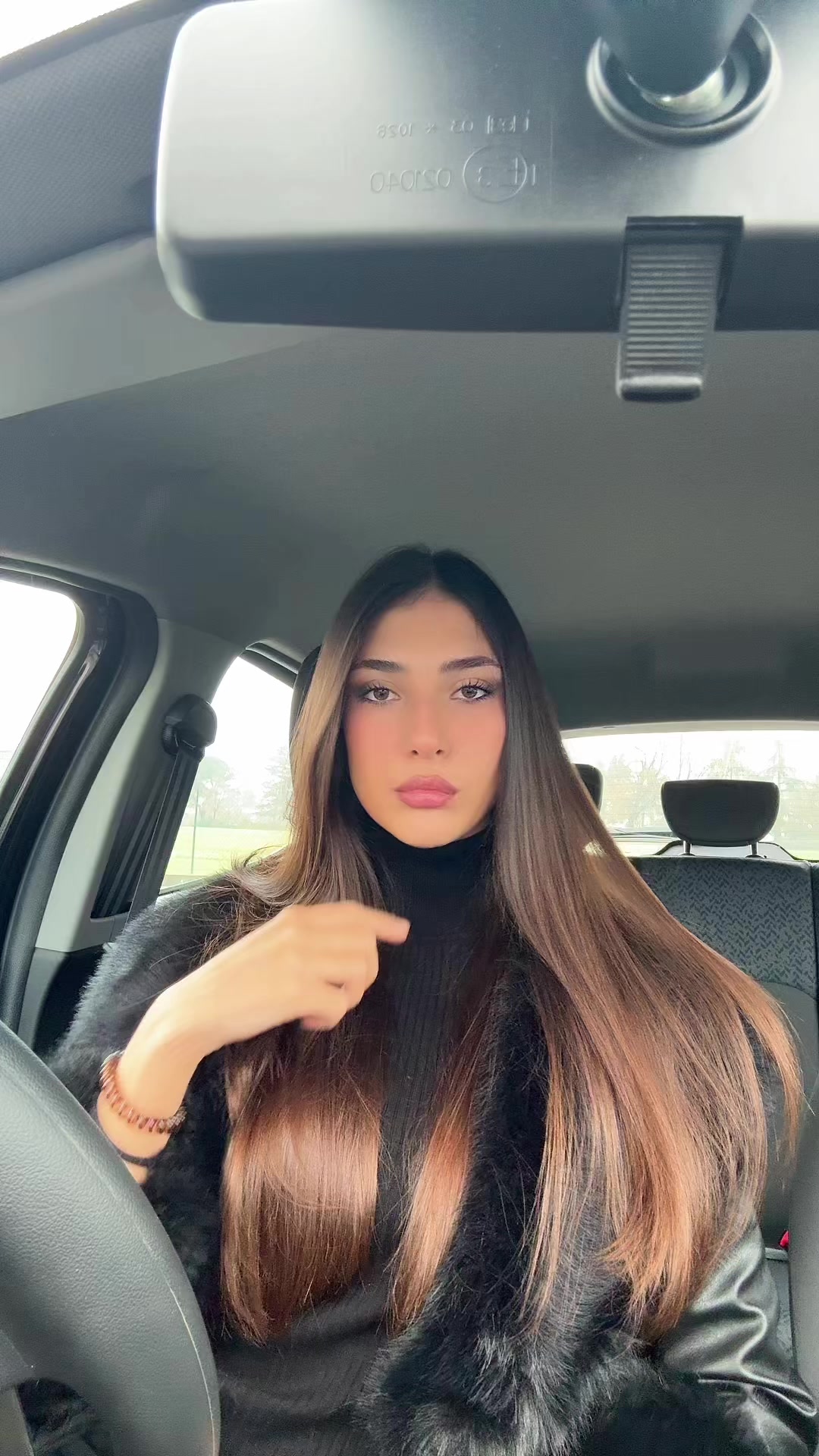 @Rebeccaleoo