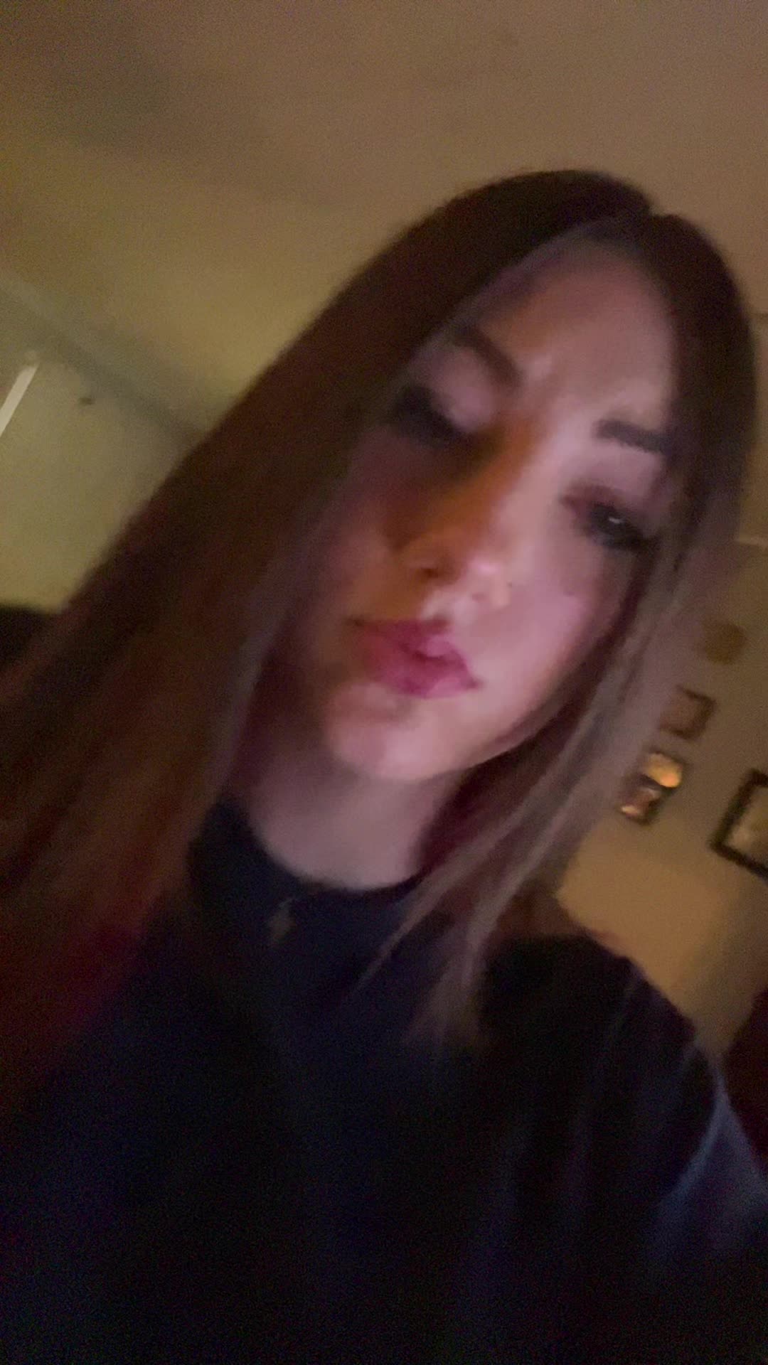 @💕ℬ𝓇𝒶𝒾𝓁𝓎𝓃𝓃𝓃💕