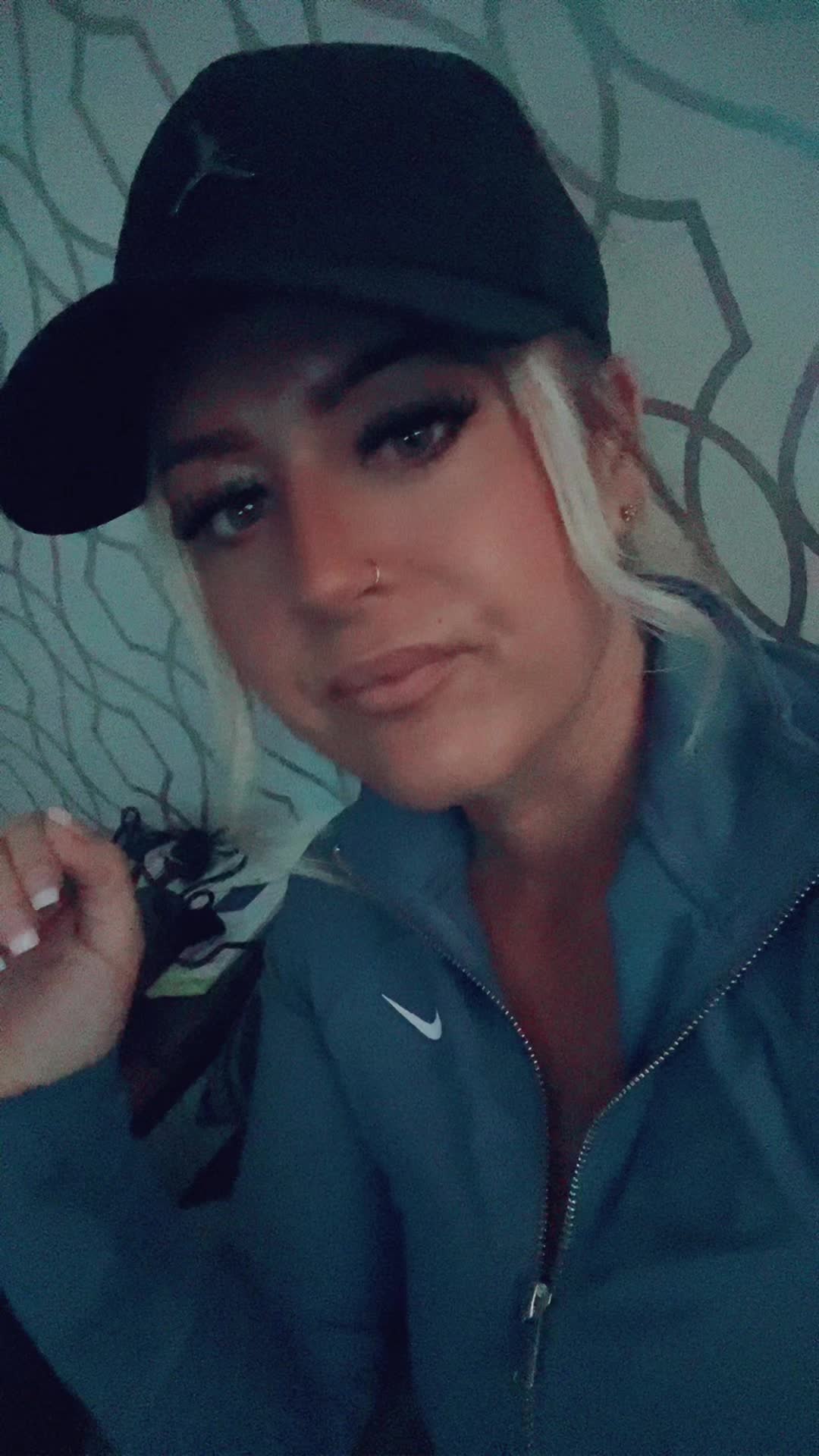 @Daniellell06