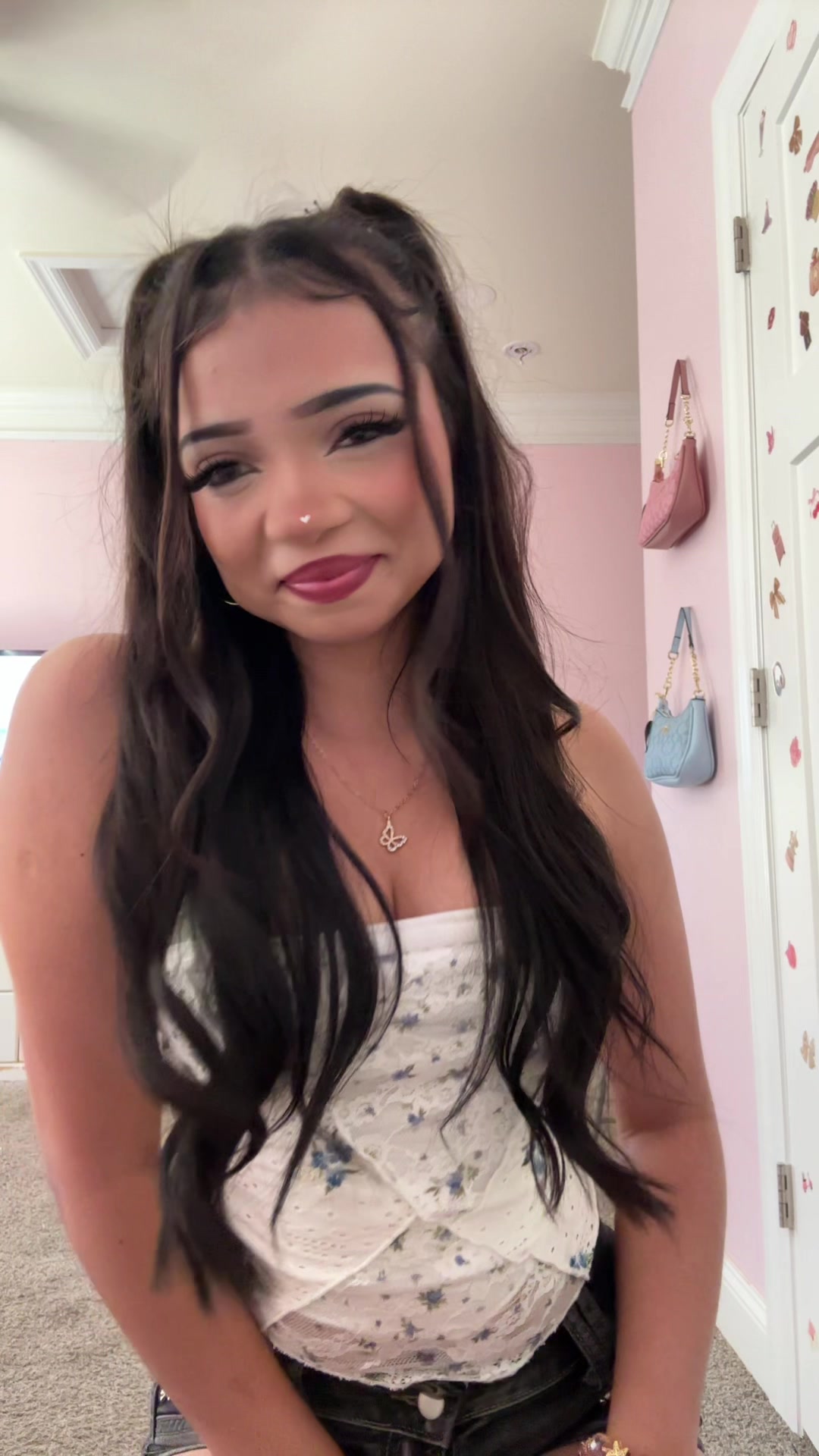 @𝓚𝓪𝓻𝓵𝓪 🌺