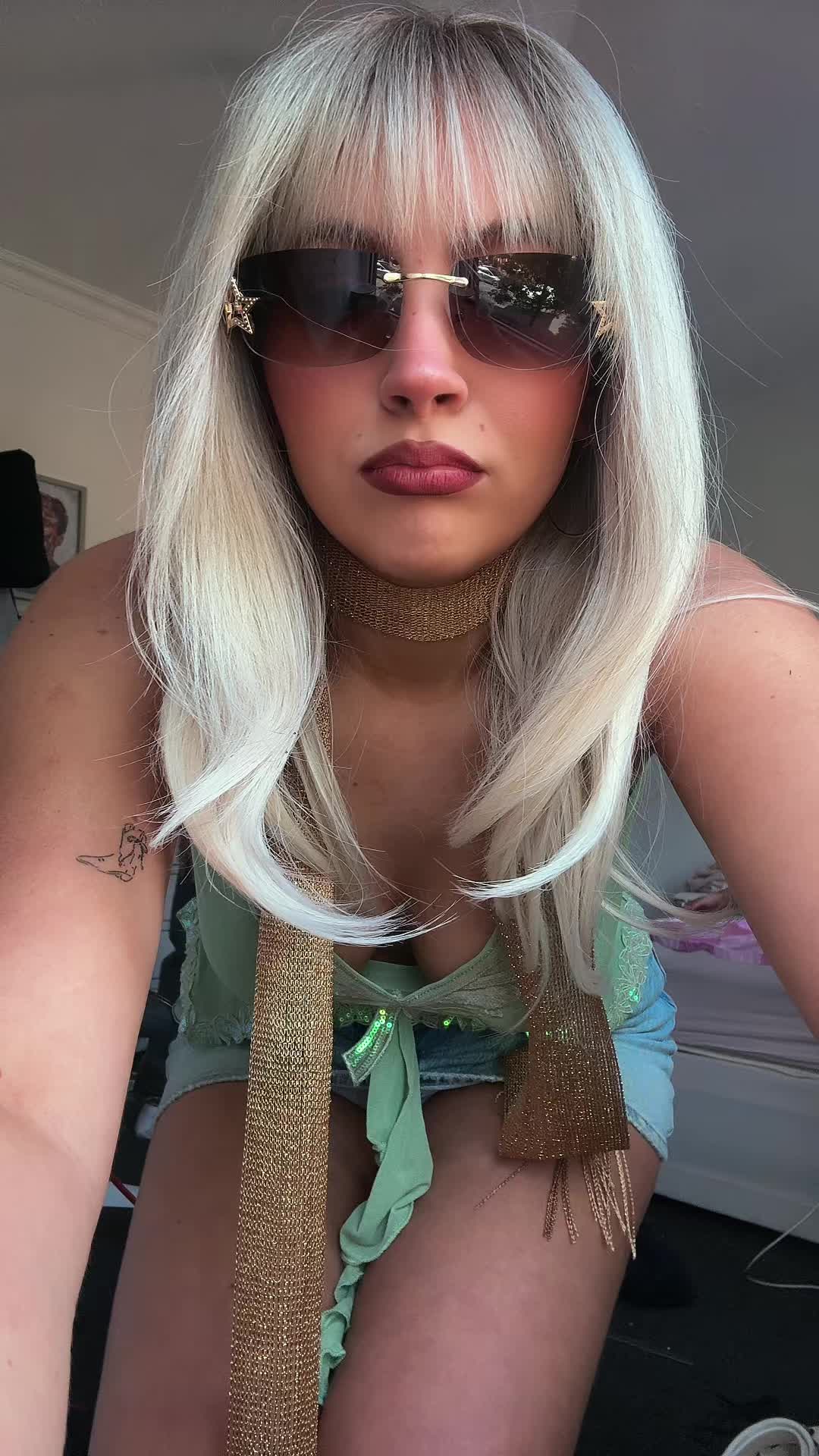 @Devvvv