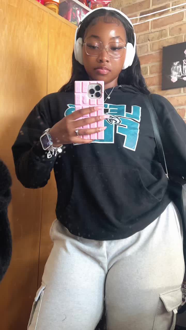 @Yabeezy💕