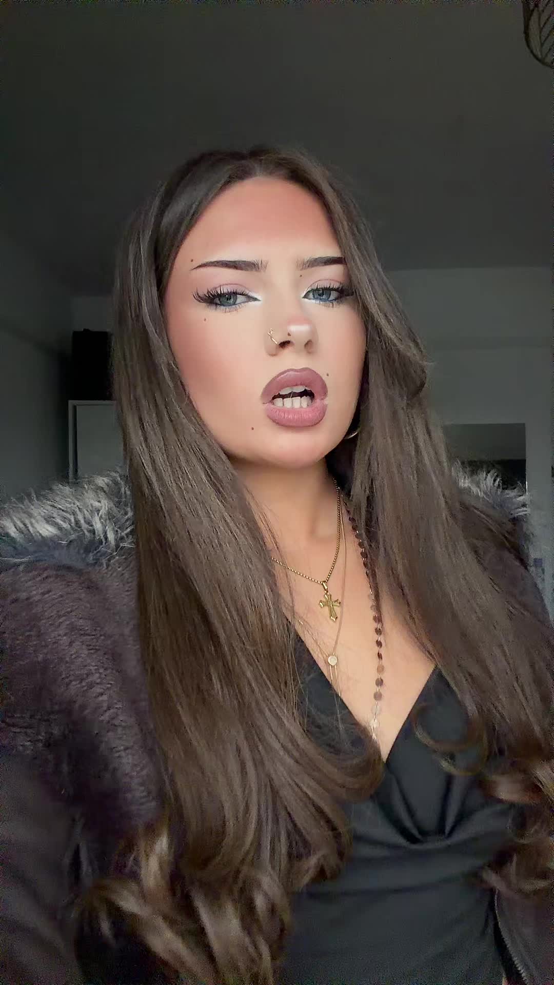 @ameliadeeekin