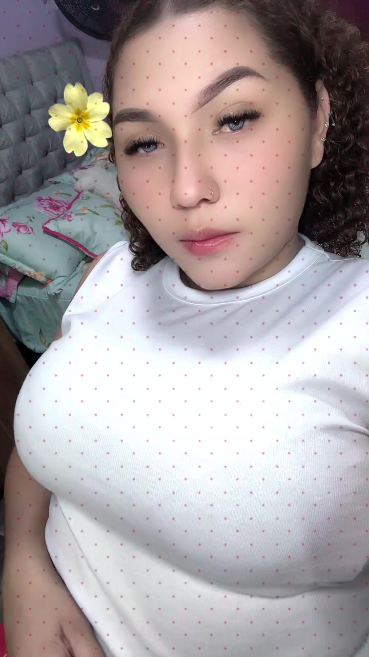 @Söfïïä🎀🔥